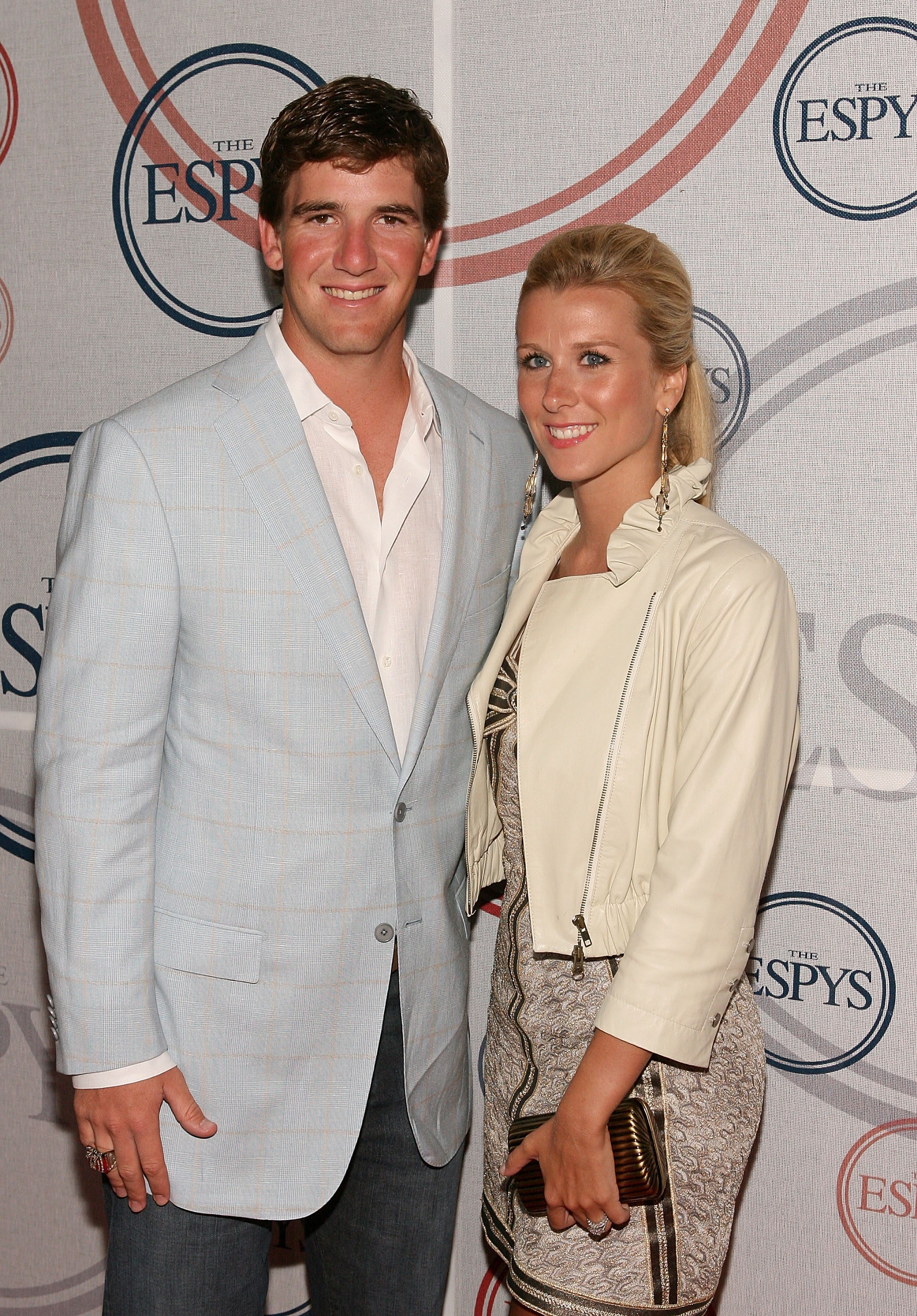 Eli Manning and Abby McGrew during the 2008 ESPYs Giant Event Hosted by Eli Manning held at J Bar and Lounge on July 15, 2008, in Los Angeles, California. | Source: Getty Images