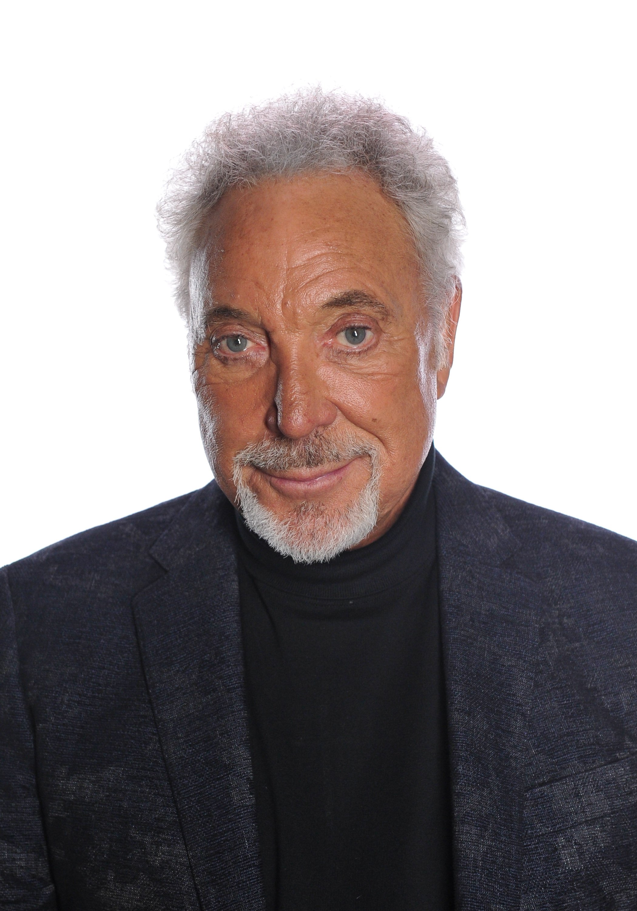 Sir Tom Jones promotes his new book "Over The Top And Back: The Autobiography" at The Opera House on November 25, 2015 in Toronto, Canada. | Source: Getty Images