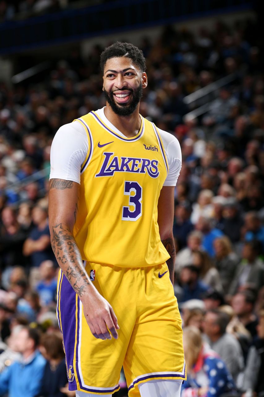 Anthony Davis #3 of the Los Angeles Lakers looks on during the game against the Dallas Mavericks on November 1, 2019 at the American Airlines Center in Dallas, Texas. | Source: Getty Images