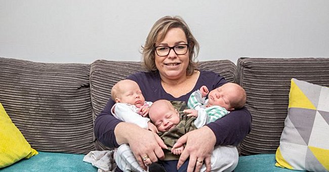 Picture of Beata Bienias holding her newly born triplets | Source: twitter.com/DailyMirror