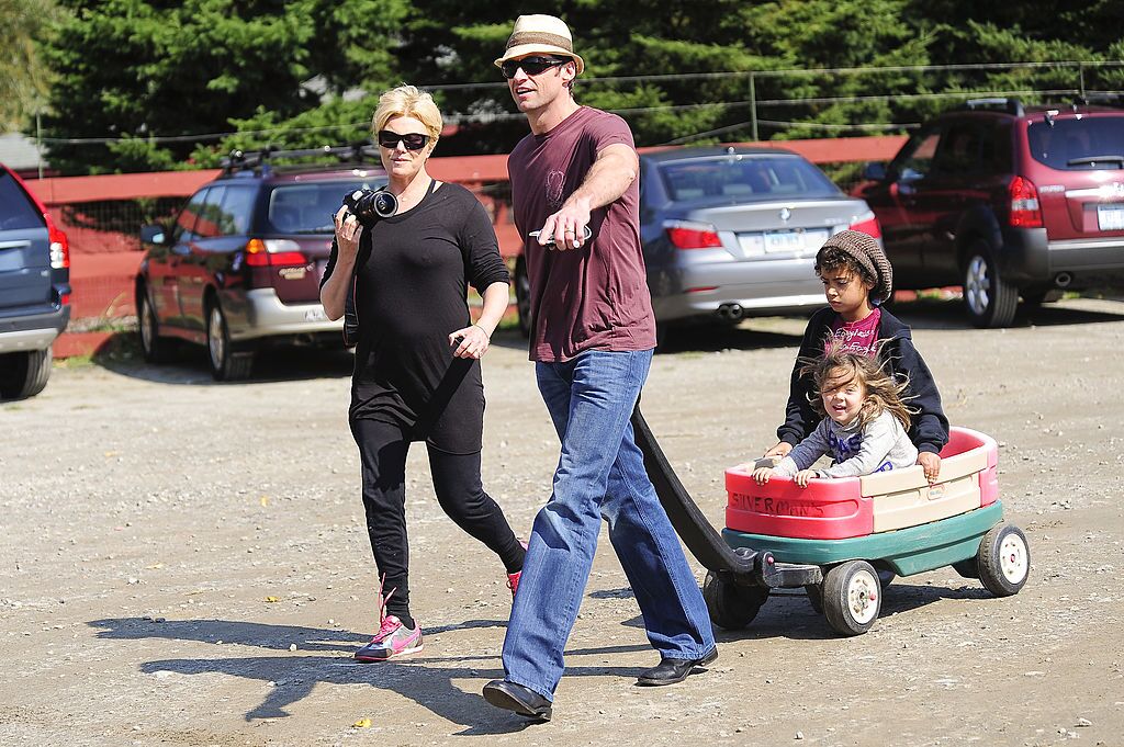 Deborra-Lee Furness, Hugh Jackman and their children Ava Jackman, and Oscar Jackman visit the Silverman Farm. | Source: Getty Images
