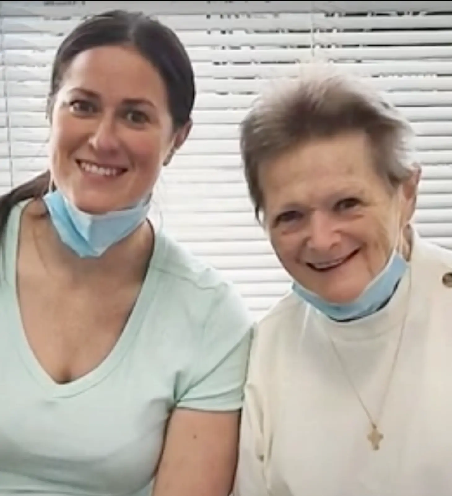 Eileen and Julia Harlin at the University of Maryland Medical Center in Baltimore | Source: YouTube/WBALTV11