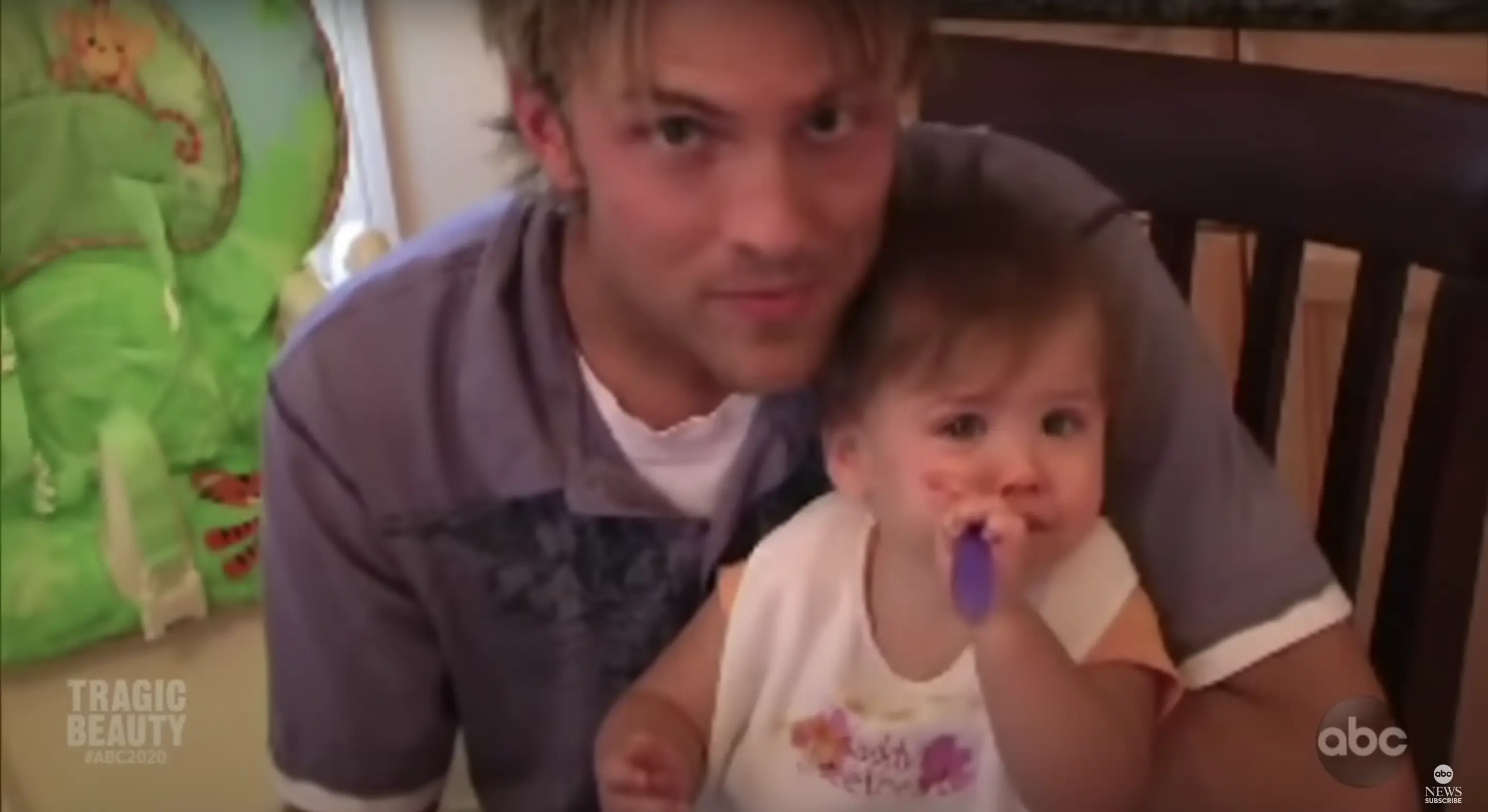 Larry Birkhead with his daughter Dannielynn | Source: Youtube.com/ABC News