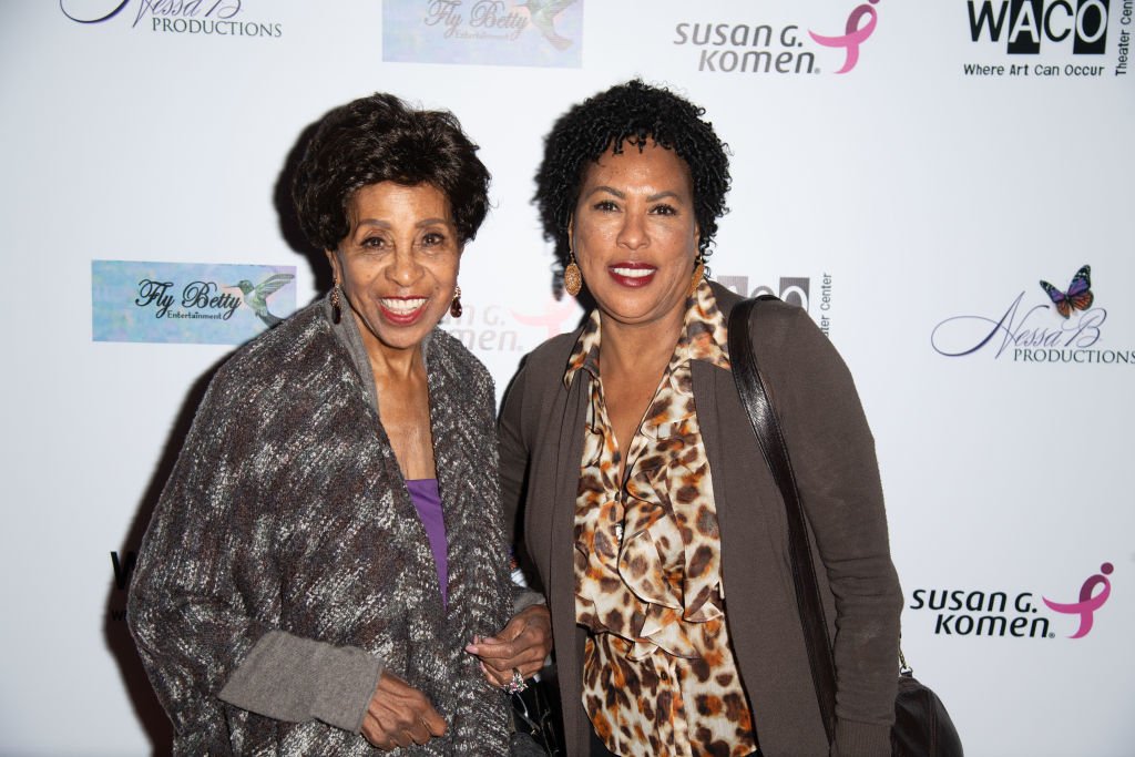 Marla Gibbs and Angela Gibbs attends the opening night of WACO Theater Center's "Letters From Zora" on May 11, 2018 | Photo: Getty Images