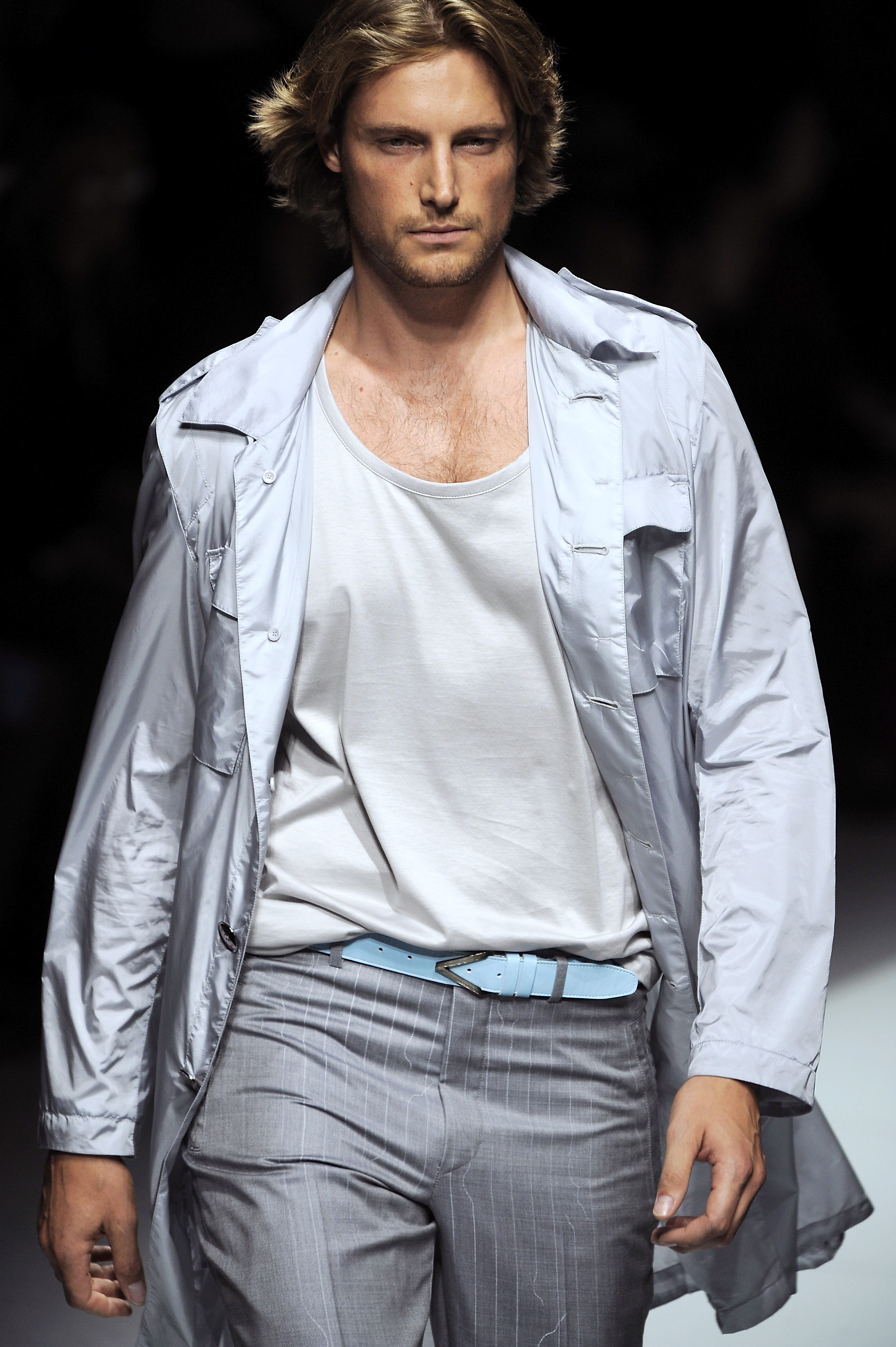 Gabriel Aubry walks the runway in the Versace Menswear Spring/Summer 2009 collection during Milan Fashion Week on June 21, 2008 | Source: Getty Images