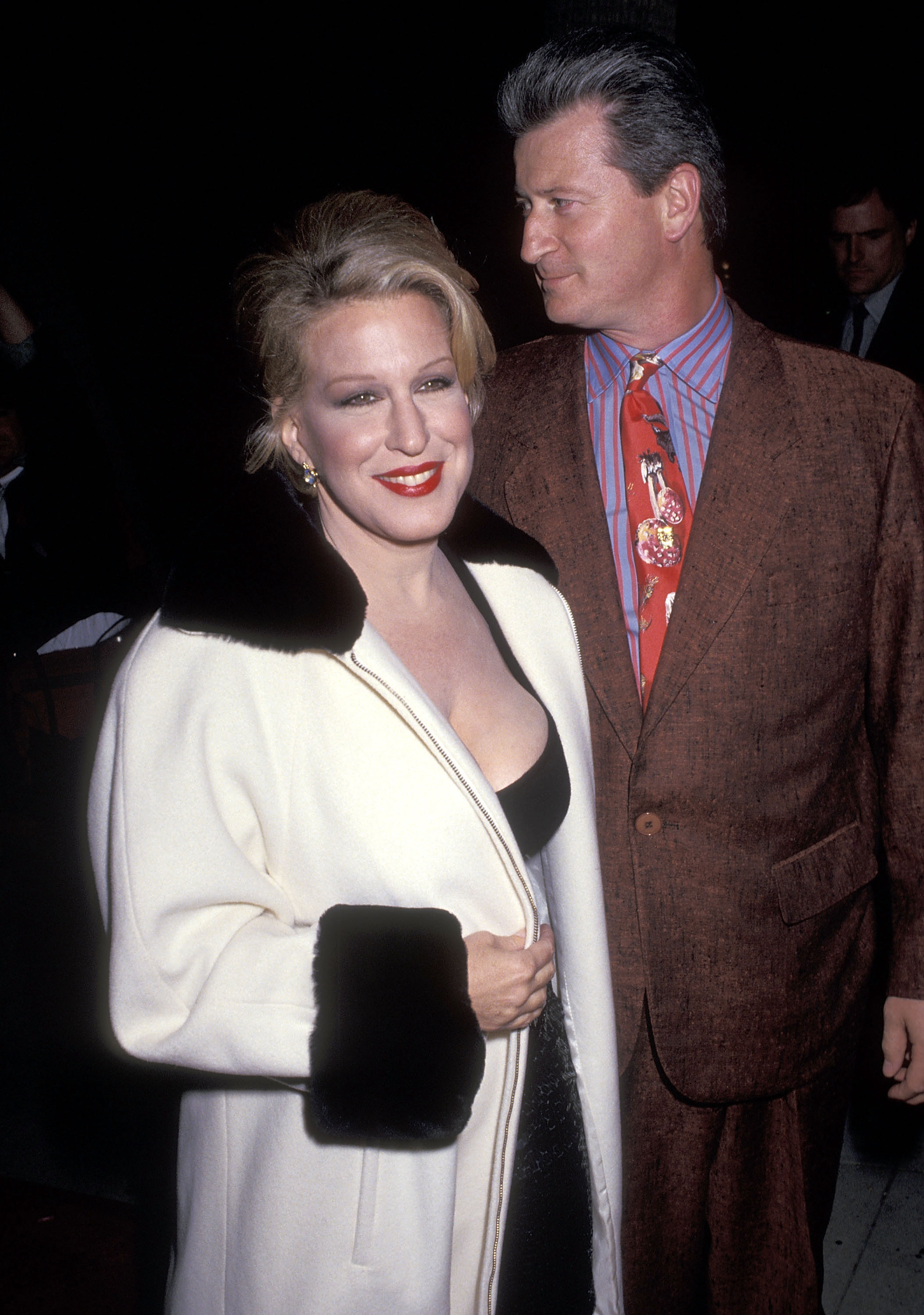 Bette Midler and Martin von Haselberg in California in 1991 | Source: Getty Images