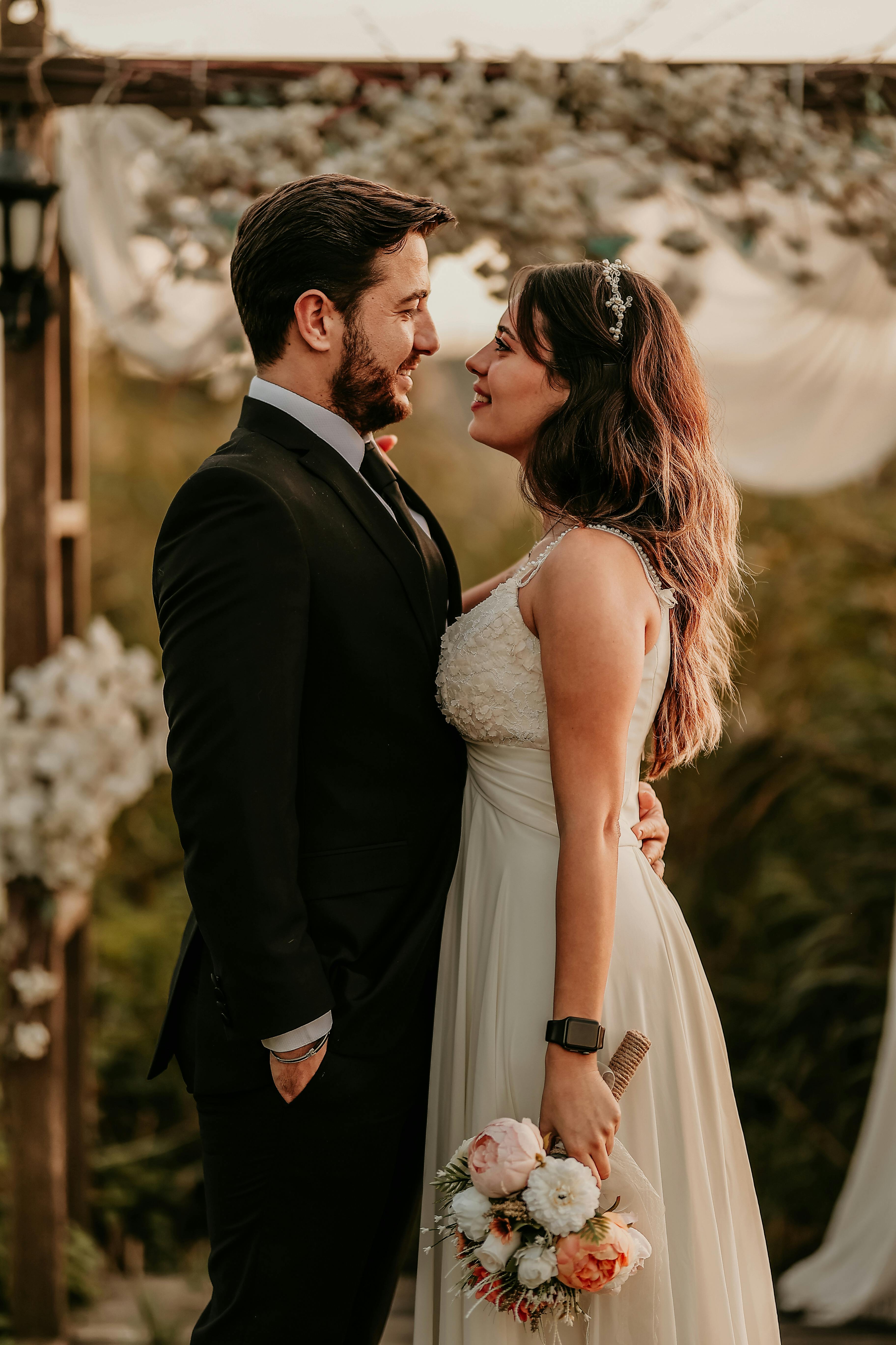 A newly wed couple | Source: Pexels
