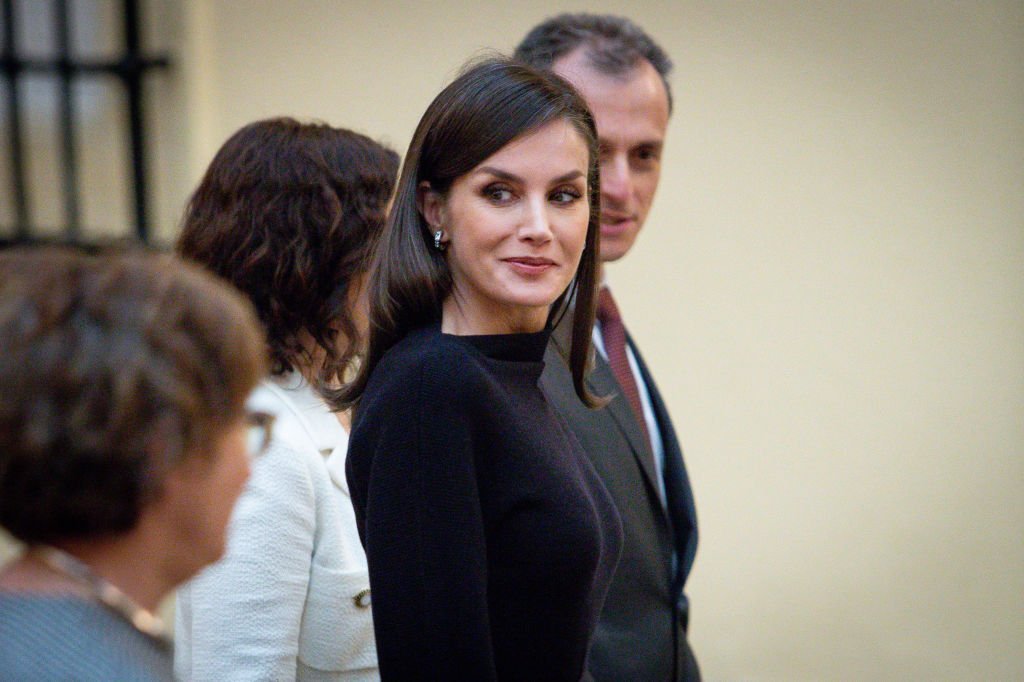 La reina Letizia en los 'Premios Nacionales de Investigación' en el Palacio El Pardo, el 17 de febrero de 2020 en Madrid, España. | Foto: Getty Images La reina Letizia en los 'Premios Nacionales de Investigación' en el Palacio El Pardo, el 17 de febrero de 2020 en Madrid, España. | Foto: Getty Images