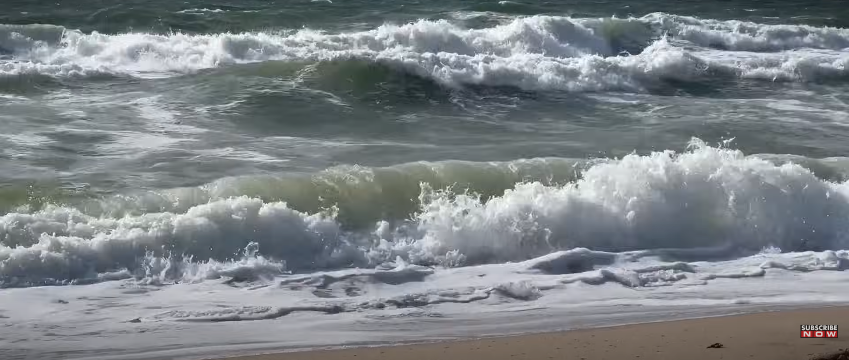 Storm brewing in the ocean posted on November 18, 2024 | Source: YouTube/@mirrornow