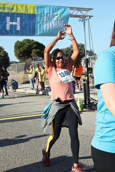  Doria Ragland finishes the 21st Annual Alive And Running 5k For Suicide Prevention in Los Angeles, California | Photo: Getty Images