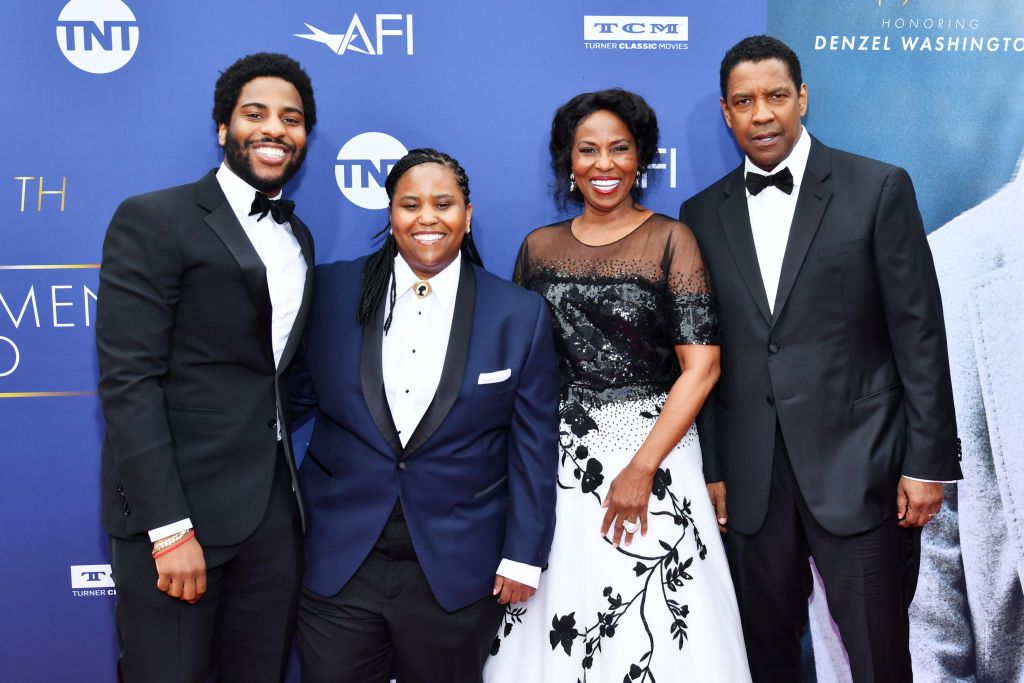 Ο Malcolm Washington, η Katia Washington, η Pauletta Washington και ο Denzel Washington κατά τη διάρκεια του 47ου AFI Life Achievement Award προς τιμήν του Denzel Washington στο Dolby Theatre στις 6 Ιουνίου 2019 στο Χόλιγουντ της Καλιφόρνια.  |  Πηγή: Getty Images