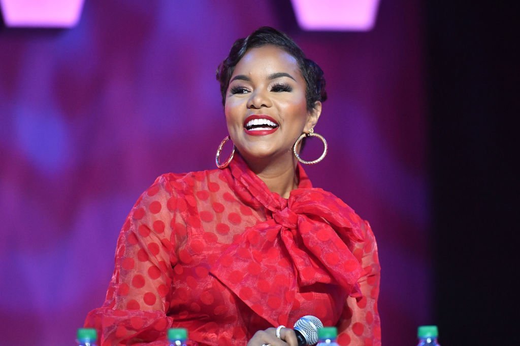 LeToya Luckett on stage at 2019 ESSENCE Festival Presented By Coca-Cola at Ernest N. Morial Convention Center | Photo: Getty Images
