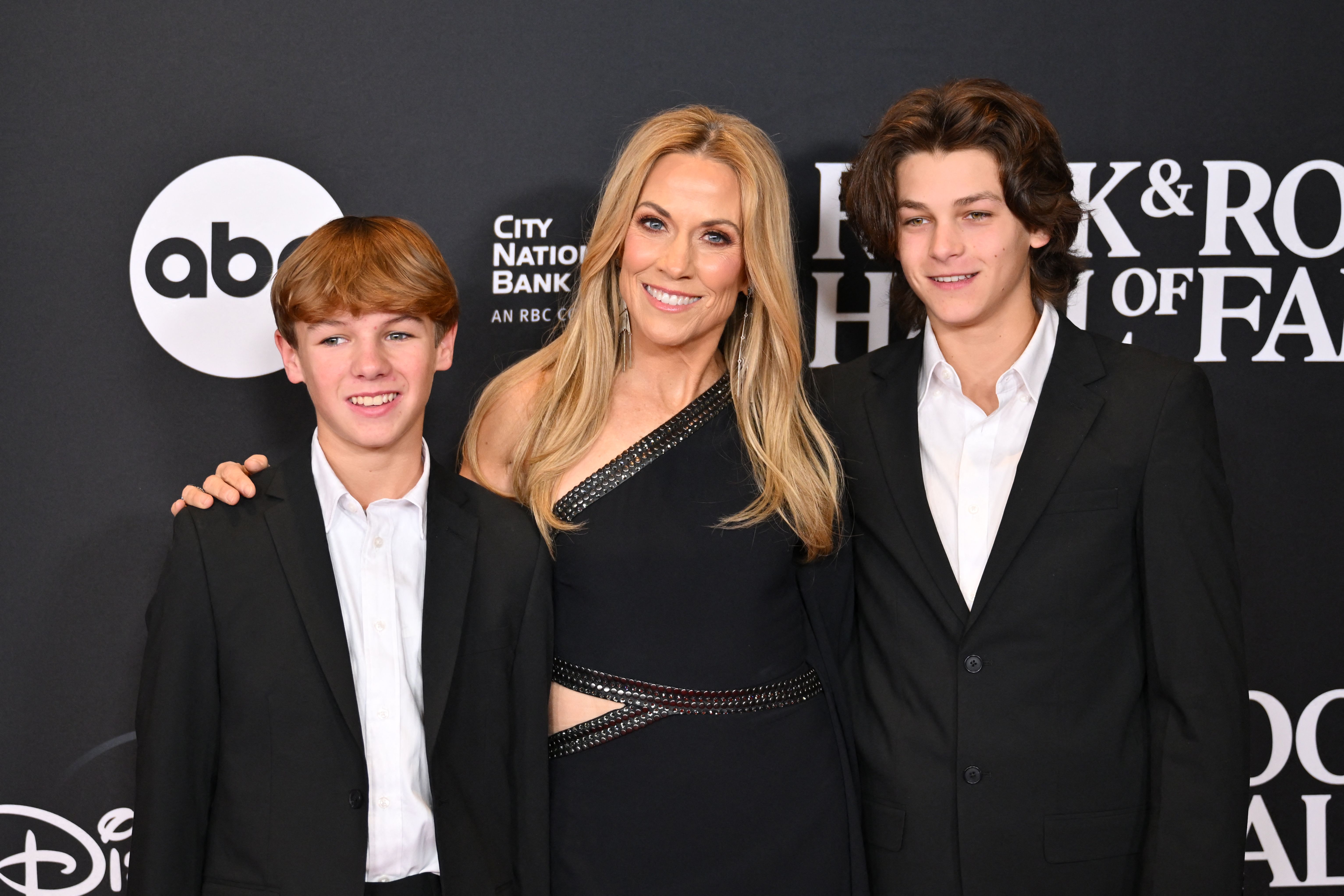 Sheryl Crow with her sons Wyatt and Levi at the 38th Annual Rock & Roll Hall of Fame Induction Ceremony at Barclays Center, Brooklyn, New York on November 3, 2023. | Source: Getty Images
