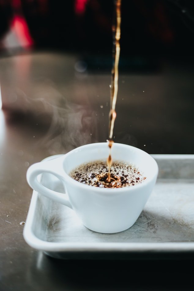 Du café bien chaud. l Source : Unsplash