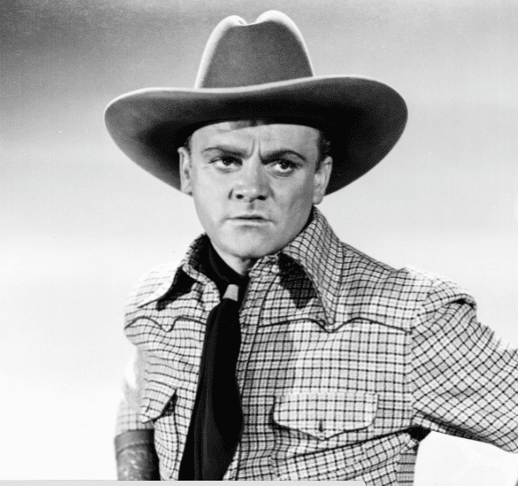 James Cagney wearing a cowboy costume, as he appears in the movie "Oklahoma Kid," with Warner Brothers Studios in 1939 | Photo: Getty Images