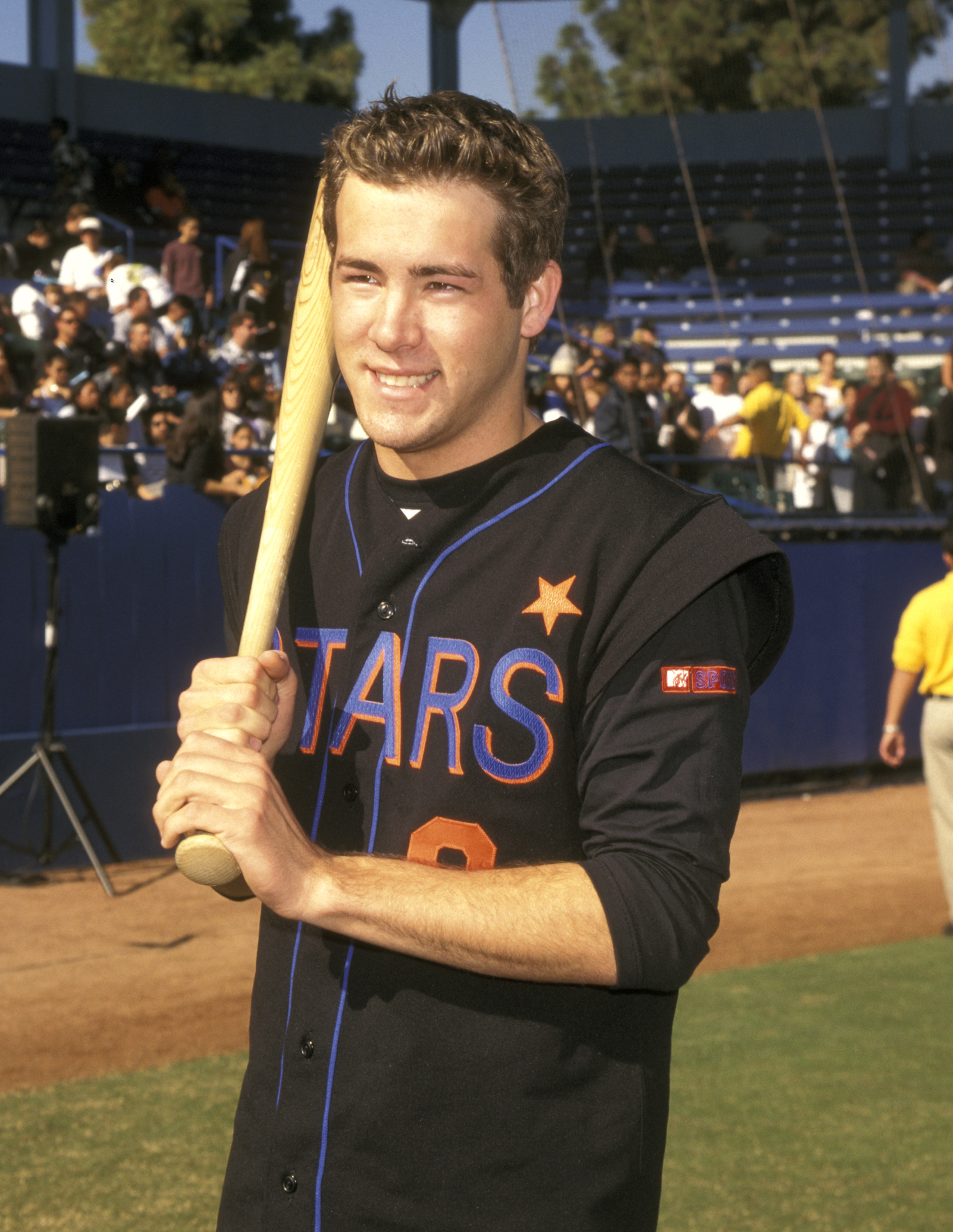 Ryan Reynolds at a baseball stadium during MTV"s "Rock N' Jock Baseball" in Long Branch, California on January 23, 1999 | Source: Getty Images
