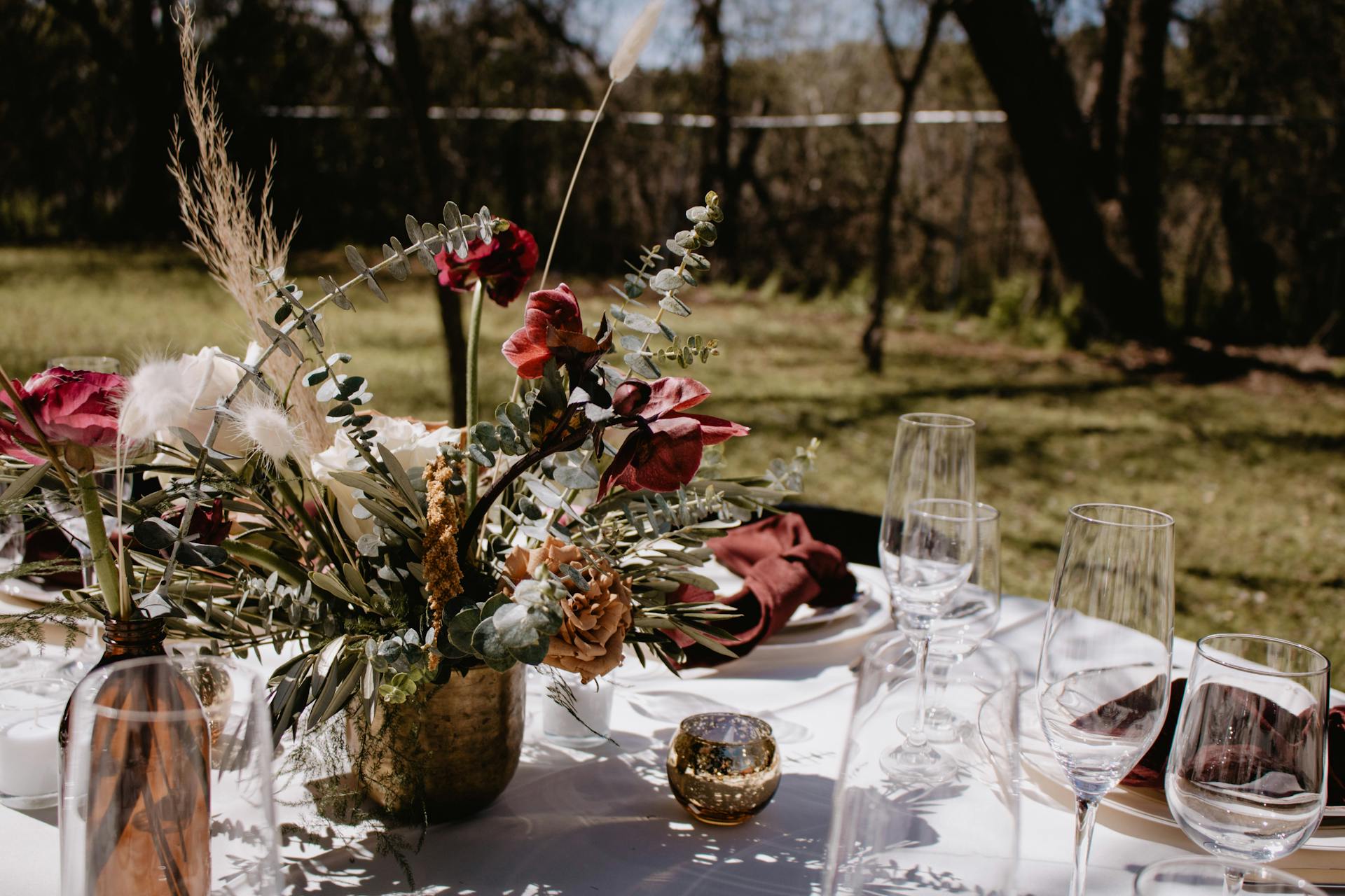 Tables decorated for a wedding reception | Source: Pexels