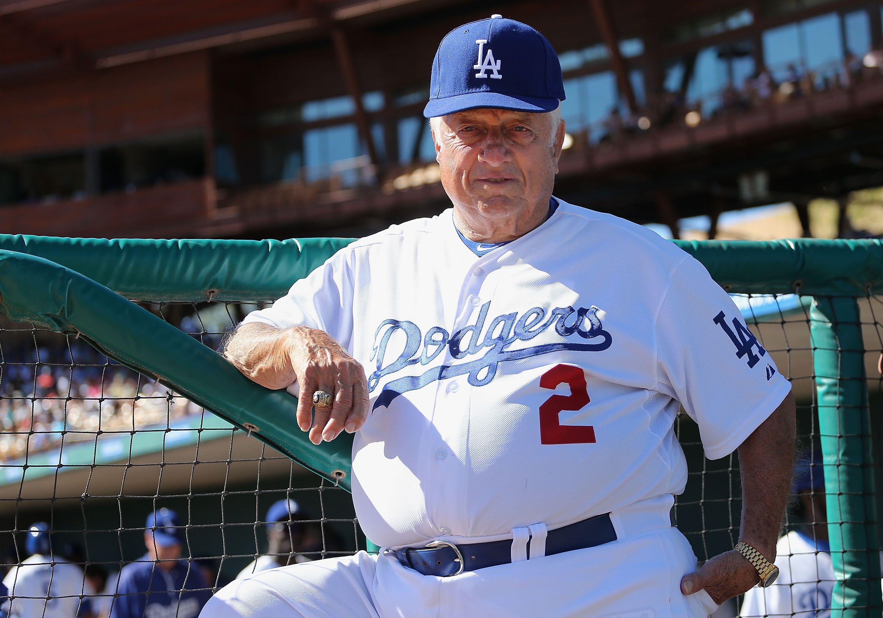 Tommy Lasorda during the spring training game against the Oakland Athletics on March 10, 2014, in Glendale, Arizona | Photo: Christian Petersen/Getty Images