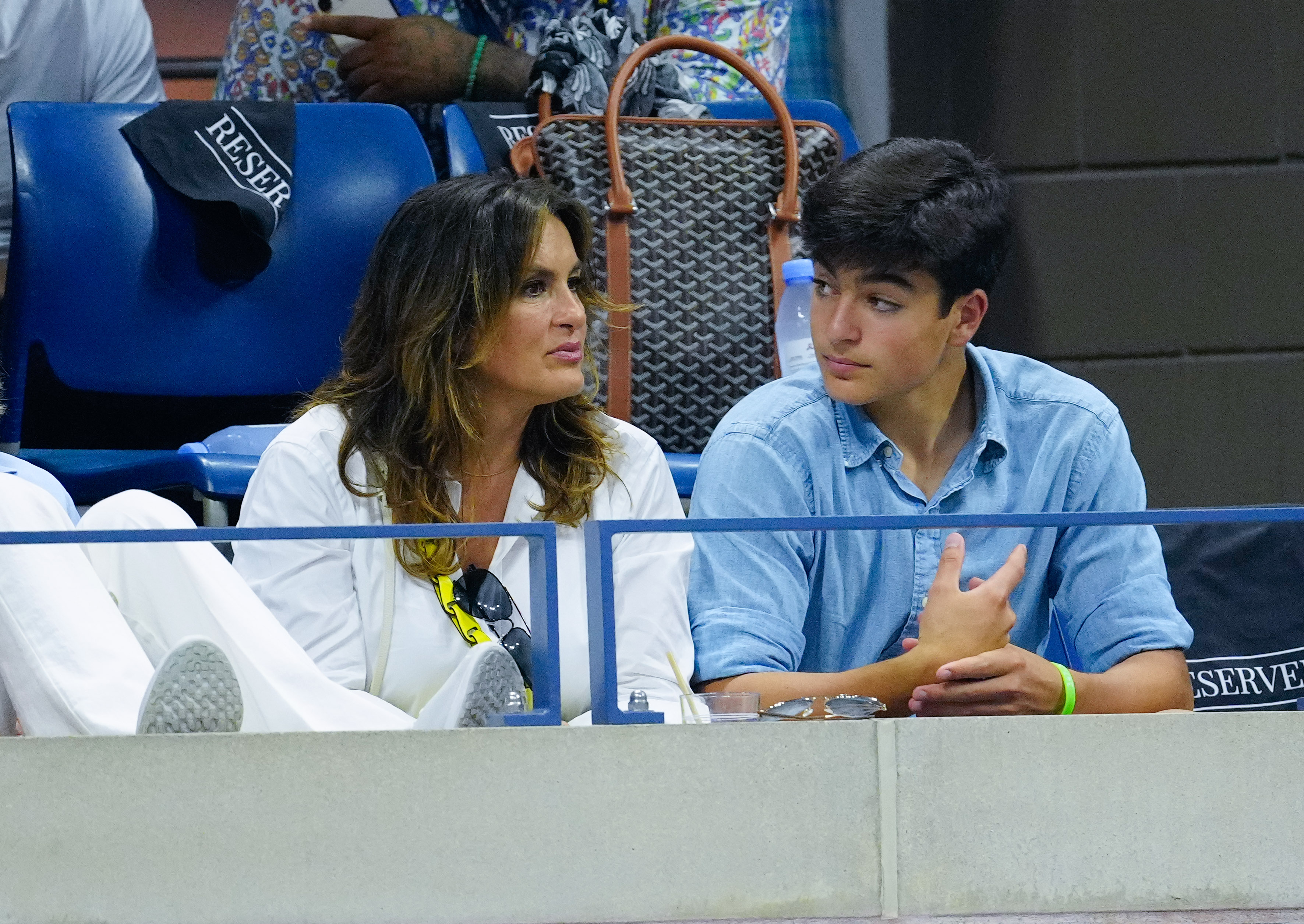 Mariska Hargitay and her son August Hermann in New York in 2023 | Source: Getty Images