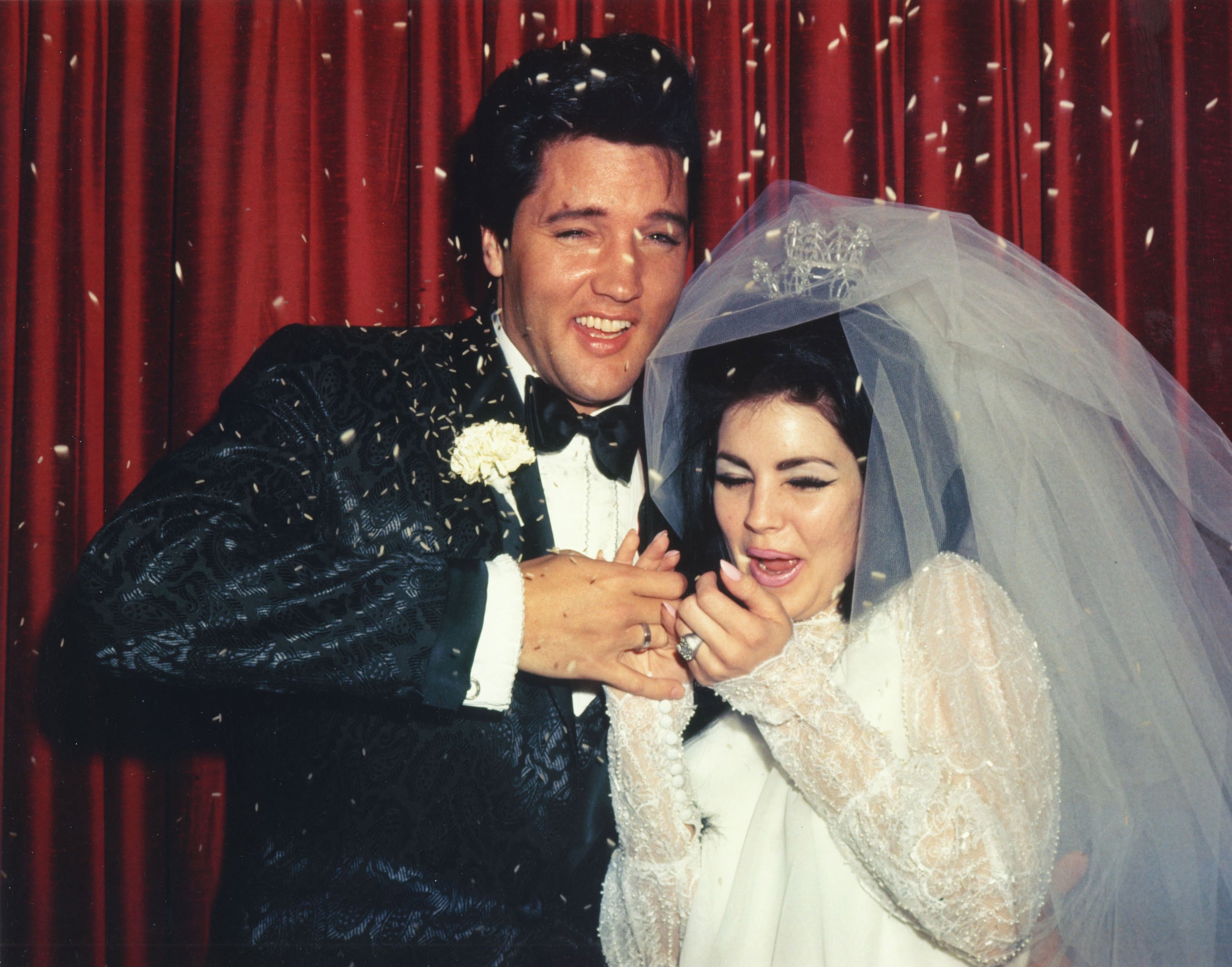 Elvis Presley and Priscilla Presley during their wedding on May 01,1967 | Source: Getty Images