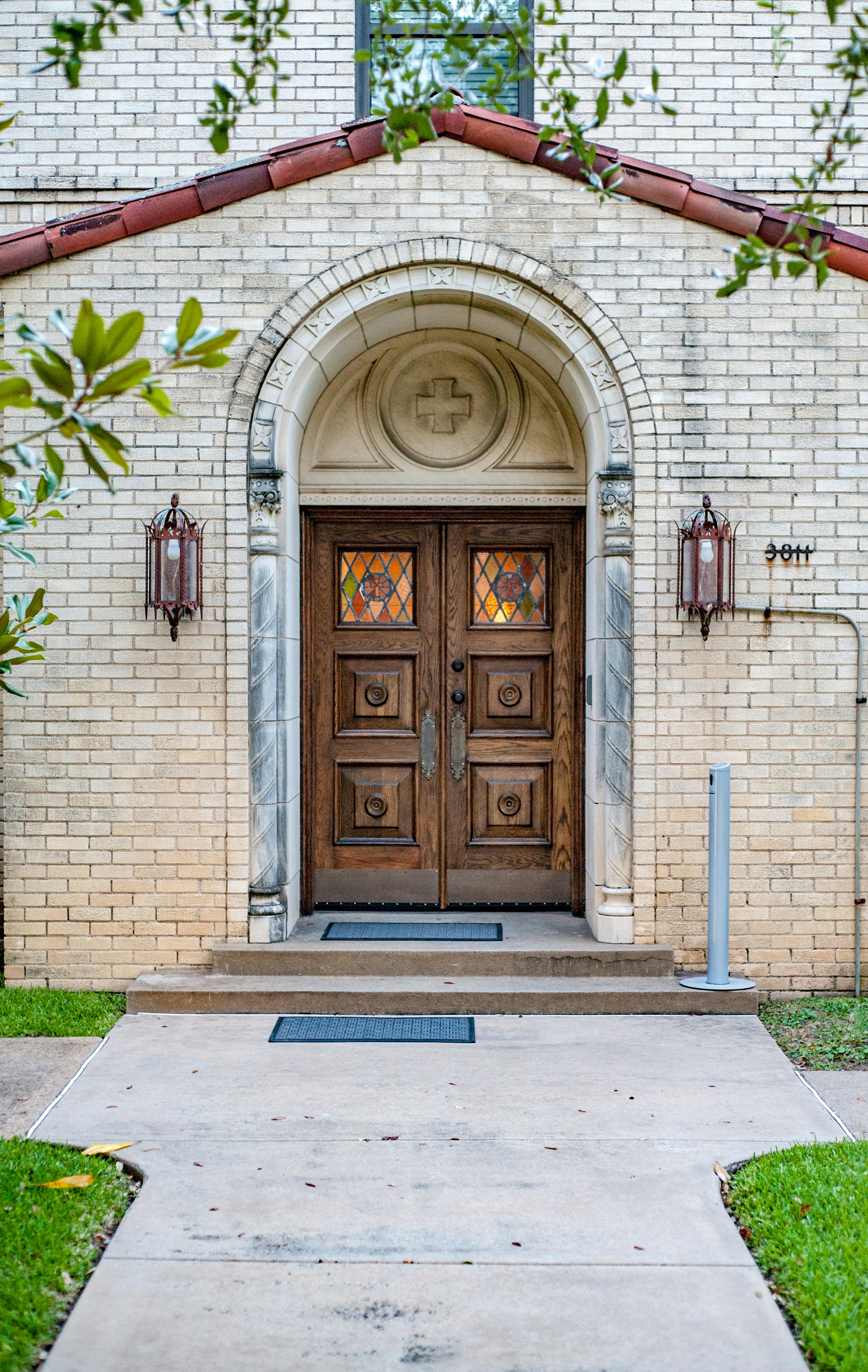 Church door from outside | Source: Unsplash