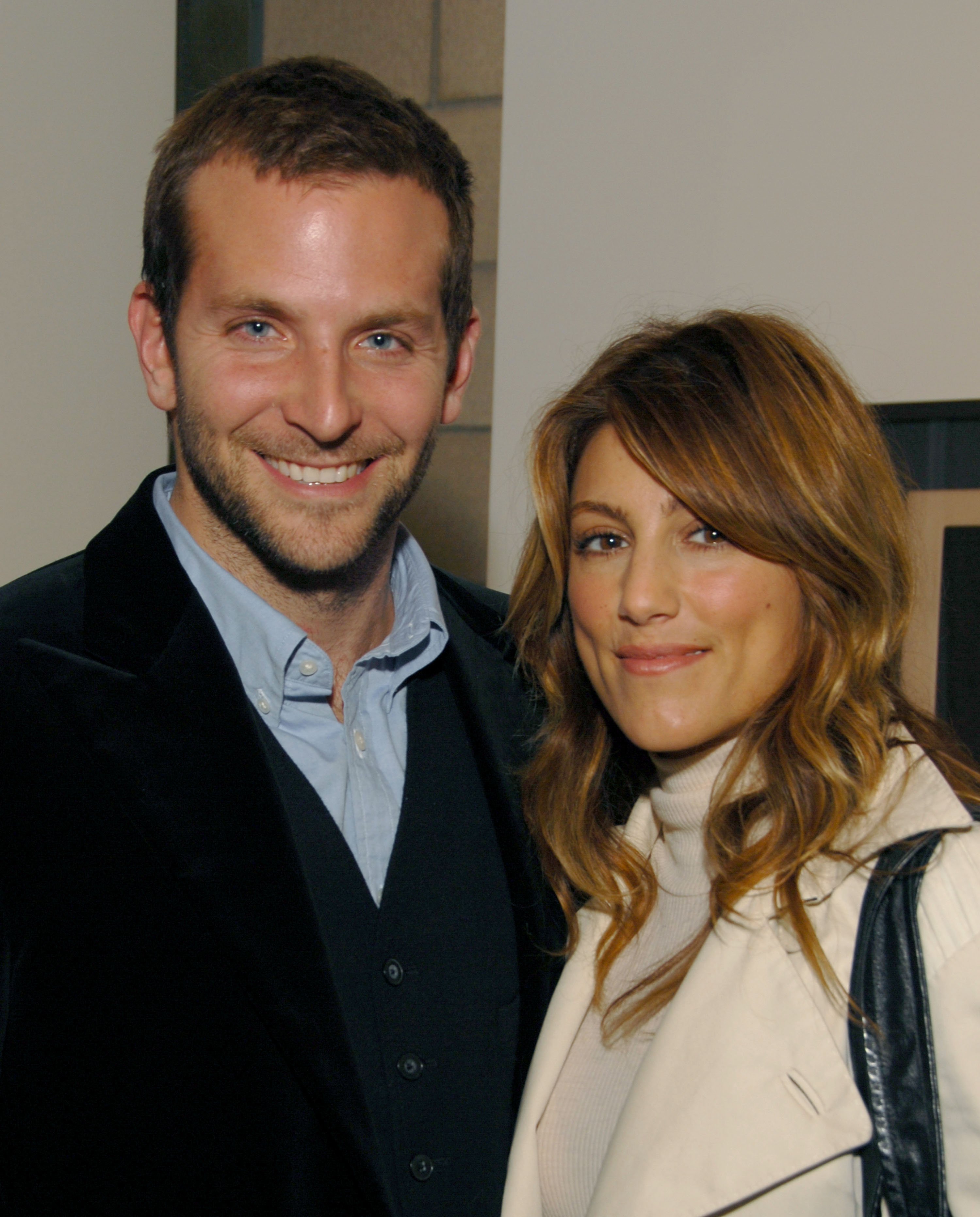 Bradley Cooper and Jennifer Esposito on January 27, 2007 | Source: Getty Images