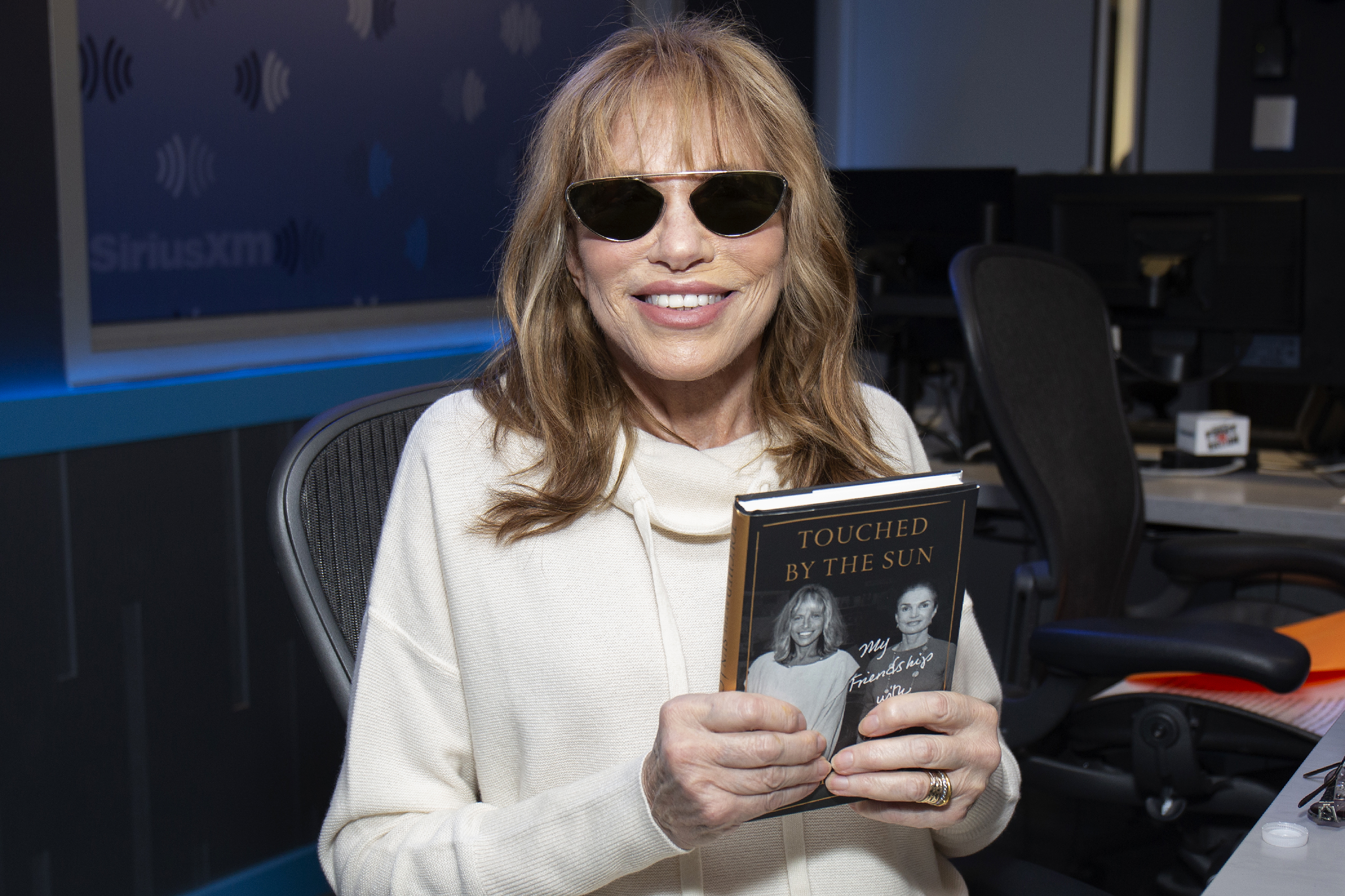 They even had a treehouse built for her grandson on the property. In this photo, she visited the SiriusXM Studios on October 23, 2019, in New York City, New York. | Source: Getty Images