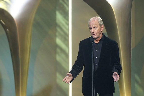Paul Hogan speaks during the 7th AACTA Awards Presented by Foxtel  | Photo: Getty Images