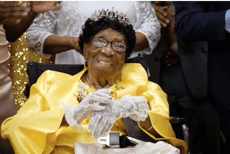 Alelia Murphy during her 114th birthday celebration on July 6, 2019. | Photo: twitter/newyorkdailynews