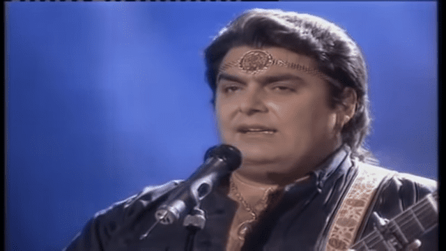 José Manuel Ortega cantando │Imagen tomada de: YouTube / Memoranda José Manuel Ortega cantando │Imagen tomada de: YouTube / Memoranda
