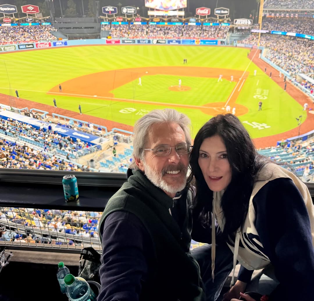 Gary Cole and Michelle Knapp from a post dated April 13, 2025. | Source: Instagram/michellemknapp