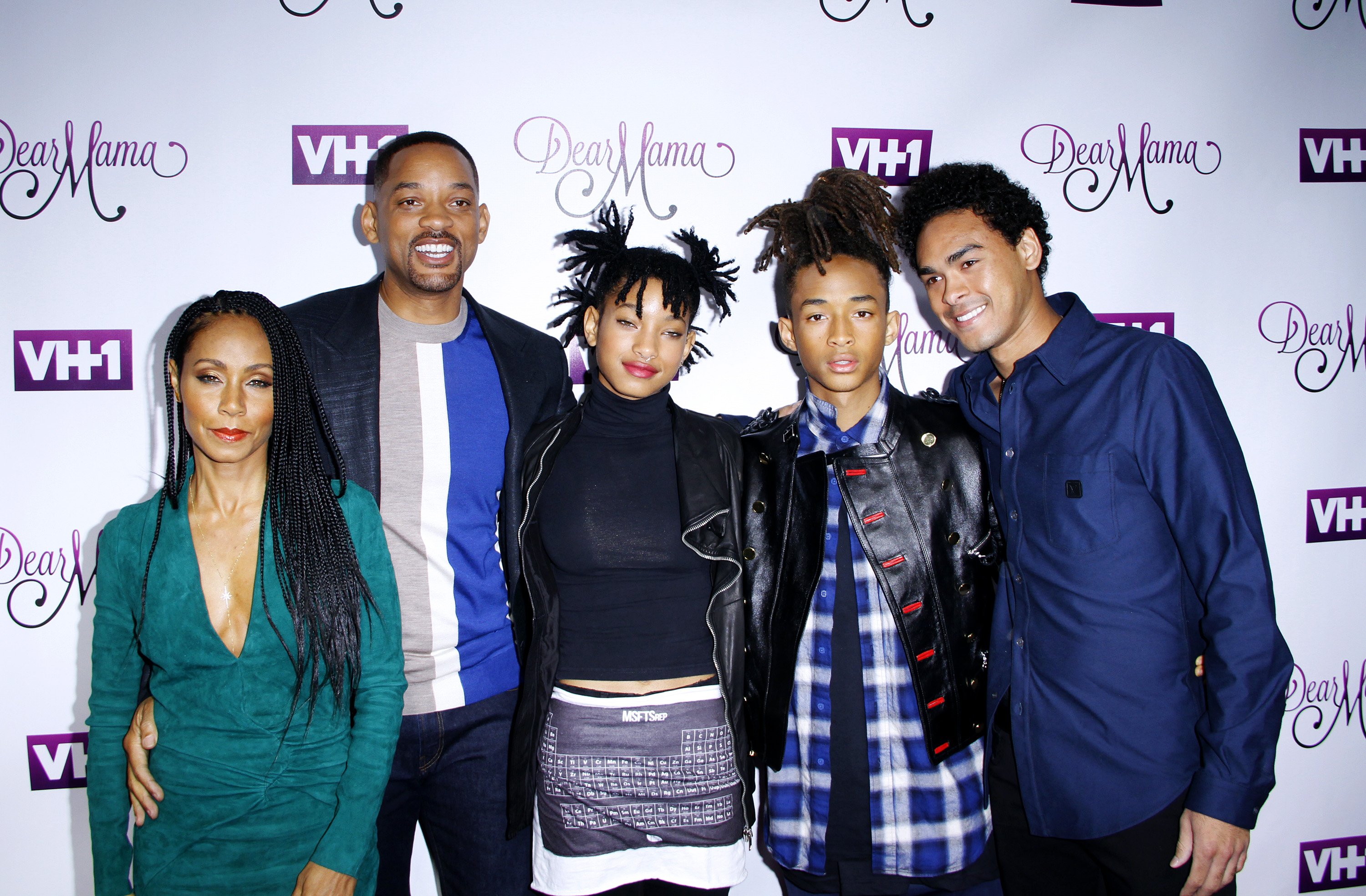 Jada Pinkett Smith, Will Smith, Willow Smith, Jaden Smith and Trey Smith attend the VH1 "Dear Mama" taping at St. Bartholomew's Church on May 3, 2016 in New York City | Source: Getty Images