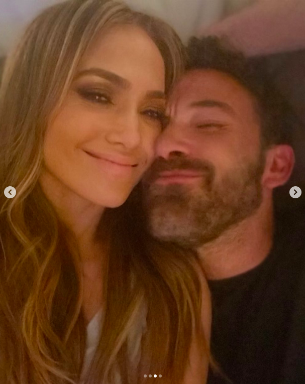 Jennifer Lopez and Ben Affleck posing for a picture posted on June 19, 2023 | Source: Instagram/jlo