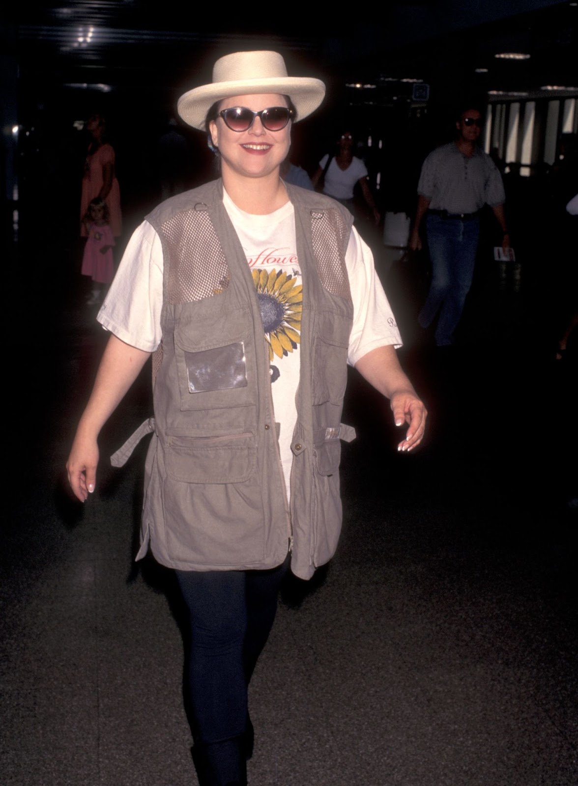 The actress spotted at Los Angeles International Airport in 1996. | Source: Getty Images