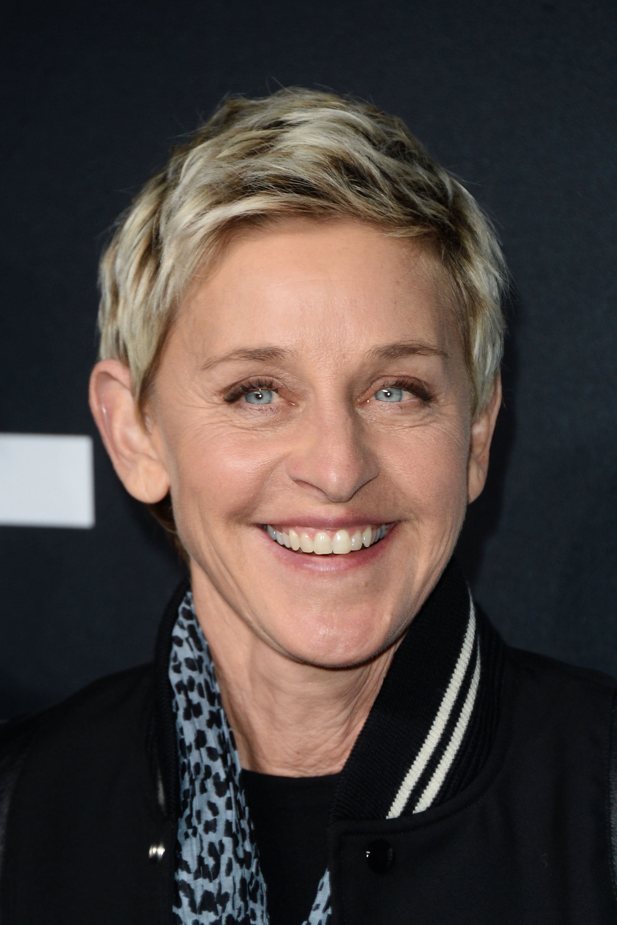 Ellen DeGeneres arrives at the Saint Laurent show at the Hollywood Palladium on February 10, 2016 in Los Angeles, California | Photo: Getty Images