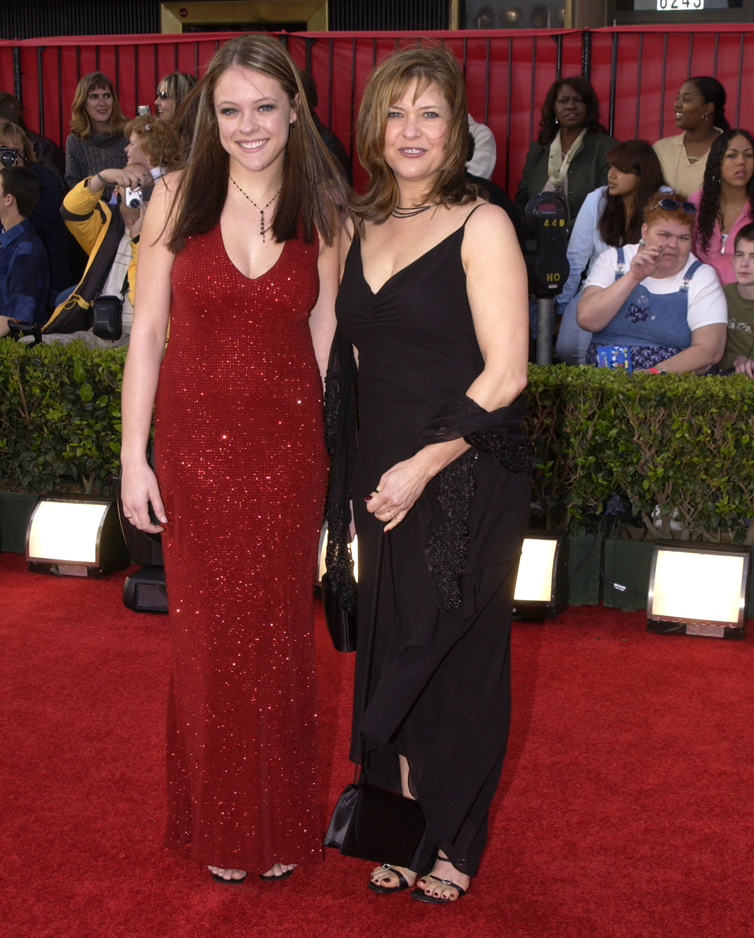 Connie Needham with daughter at the The Pantages Theater on March 16, 2003 in Hollywood, California. | Source: Getty Images