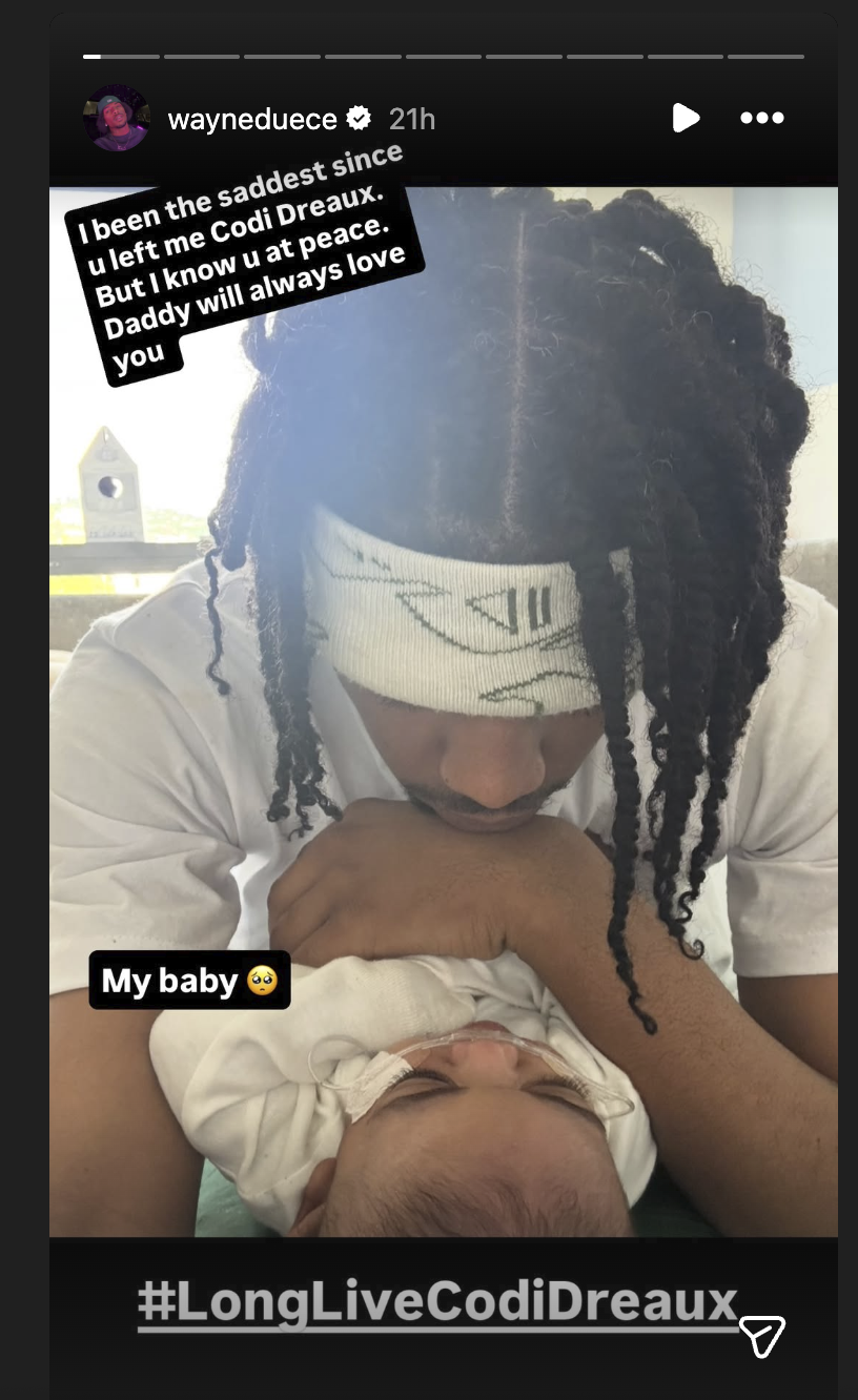 Wayne Duece holding Codi Dreaux on his Instagram Story post in January 2026 | Source: Instagram/wayneduece