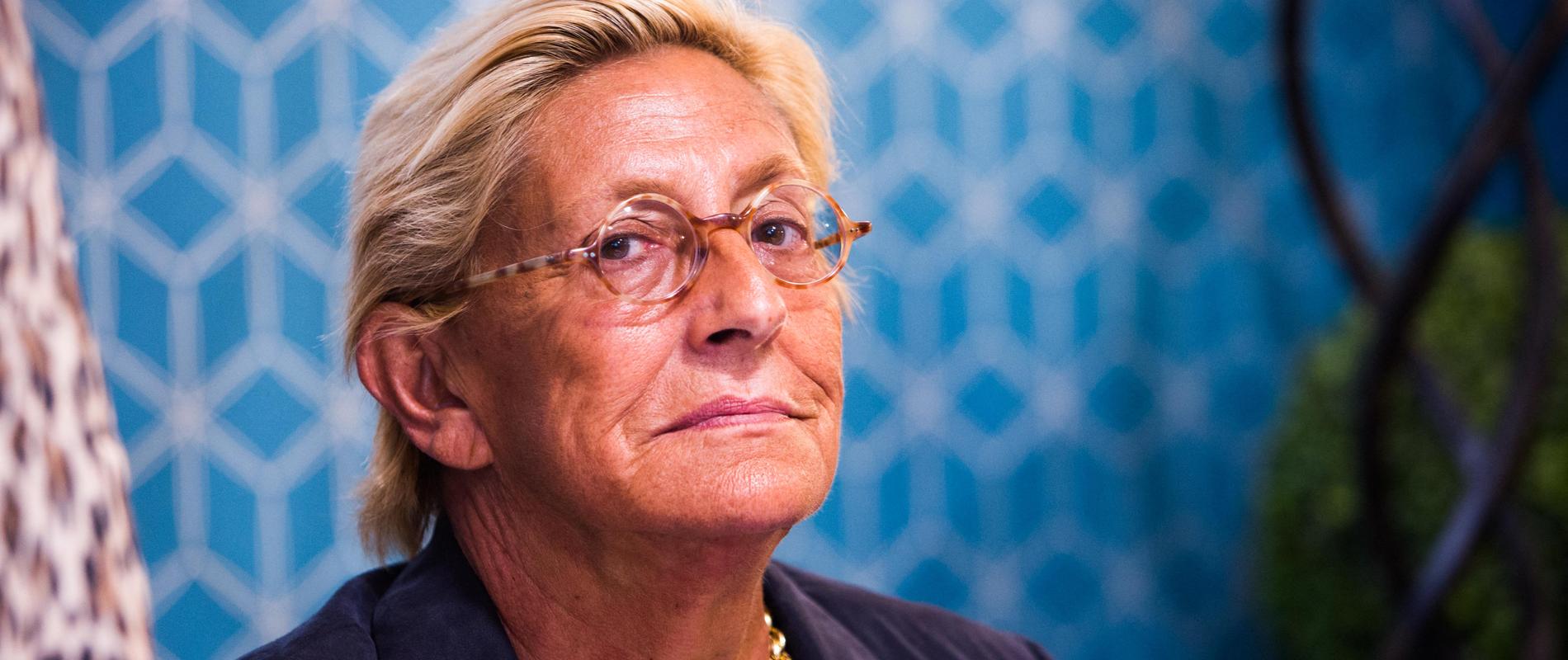 Isabelle Balkany accompagne Marlène Schiappa dans le soutien aux jeunes parents célibataires à Levallois-Perret, le 18 septembre 2018. Georges Mérillon / Getty Images Isabelle Balkany accompagne Marlène Schiappa dans le soutien aux jeunes parents célibataires à Levallois-Perret, le 18 septembre 2018. Georges Mérillon / Getty Images