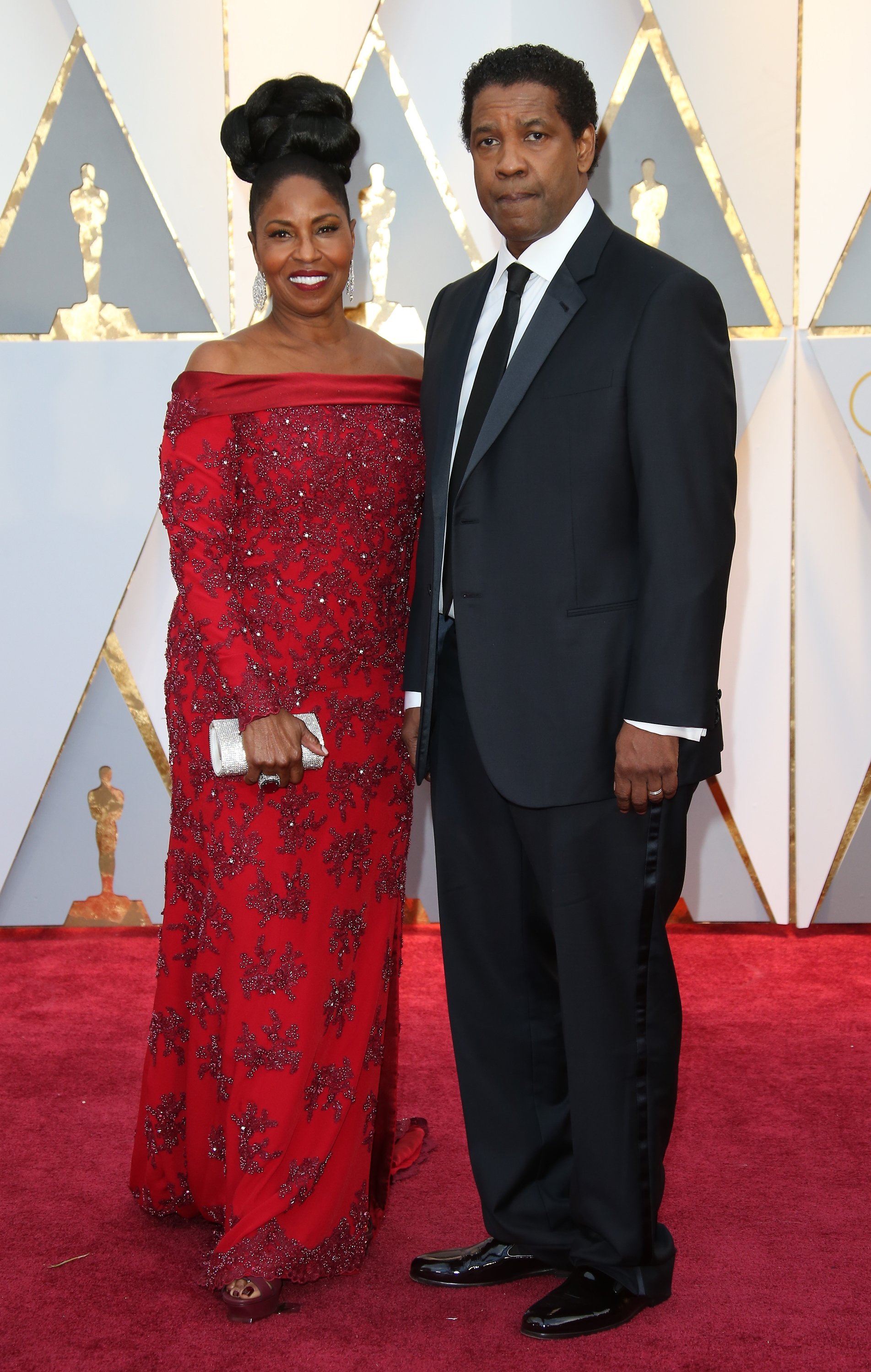 Denzel and Pauletta Washington arrive at the 89th Annual Academy Awards at Hollywood & Highland Center on February 26, 2017. | Photo: GettyImages
