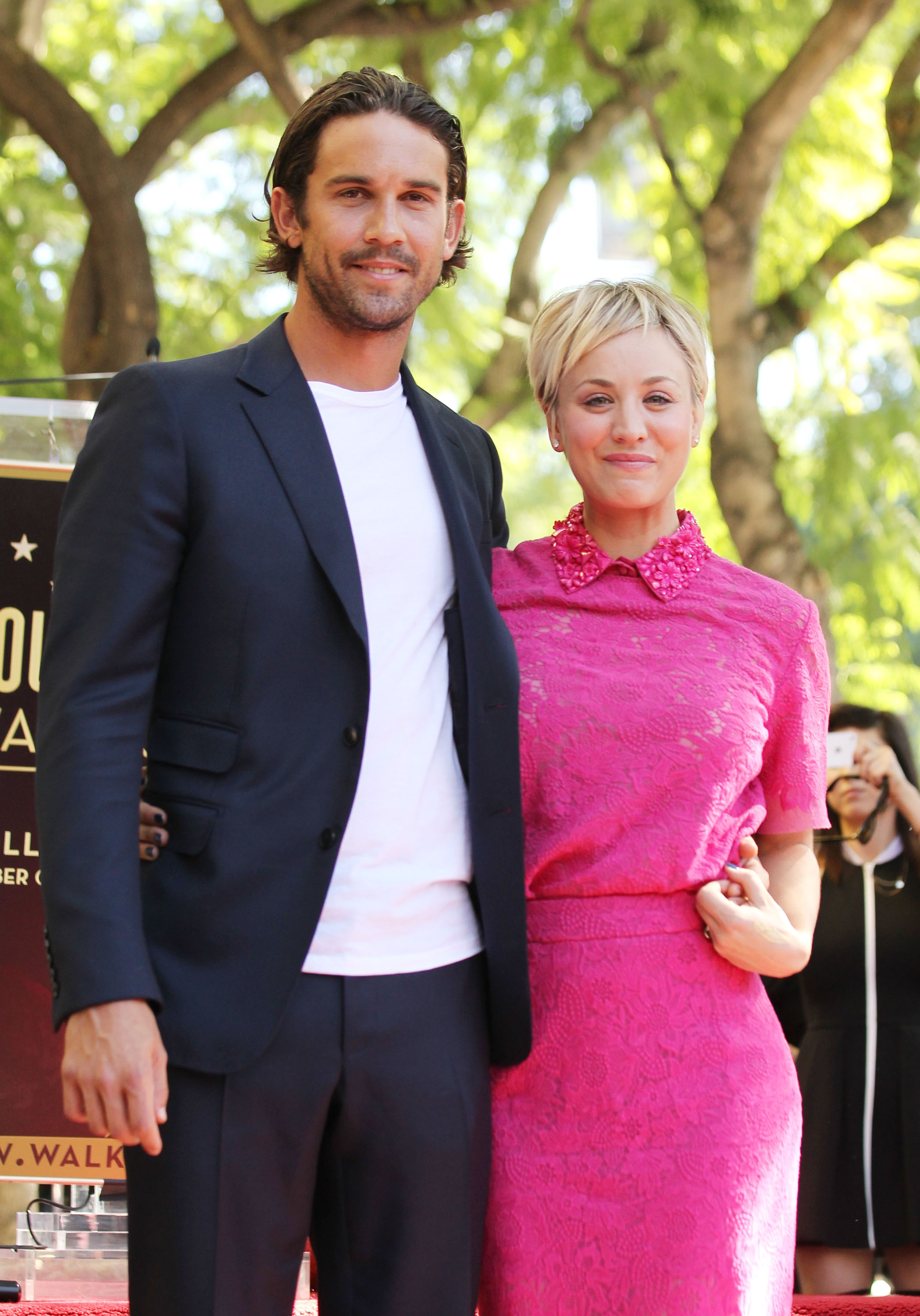 Kaley Cuoco and Ryan Sweeting in Hollywood in 2014 | Source: Getty Images