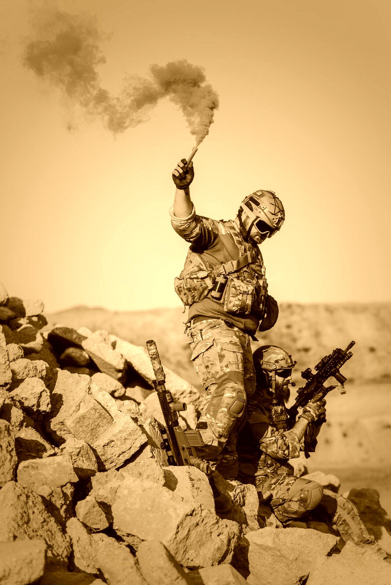 Imagen antigua de un soldado en plena guerra. | Foto: Pexels