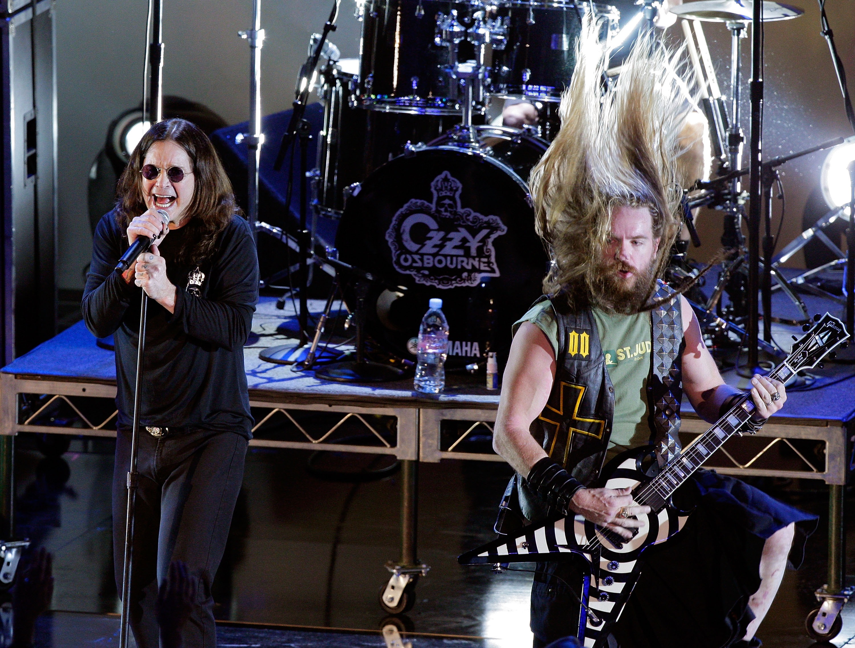 Ozzy Osbourne and Zakk Wylde perform onstage during Spike TV's "Scream" at The Greek Theatre on October 19, 2007, in Los Angeles, California | Source: Getty Images