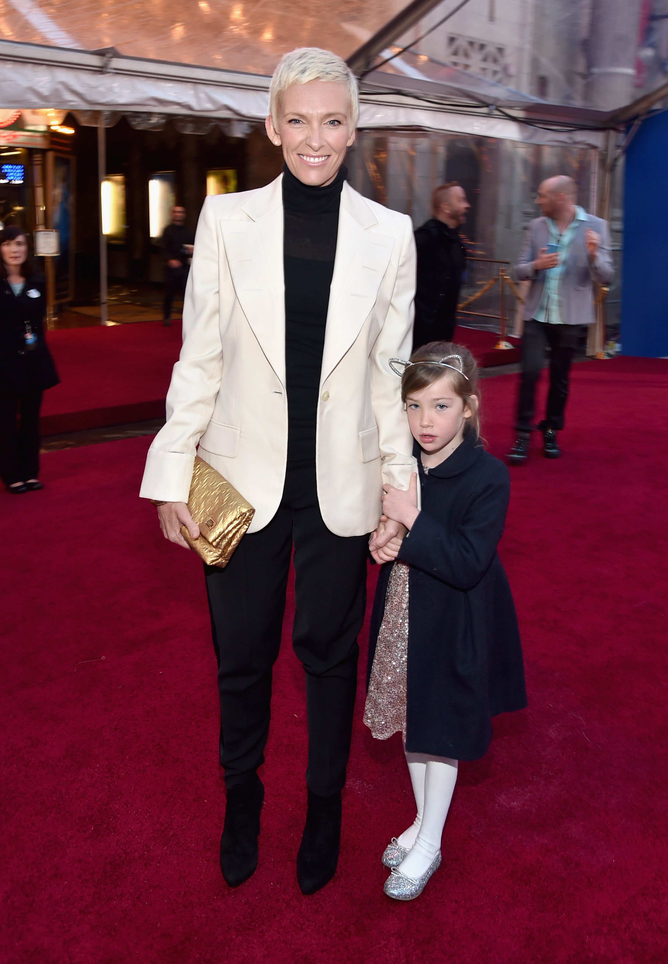 Toni Collette and her daughter Sage Galafassi at the legendary El Capitan Theatre on Hollywood Blvd, on March 1, 2015. | Source: Getty Images