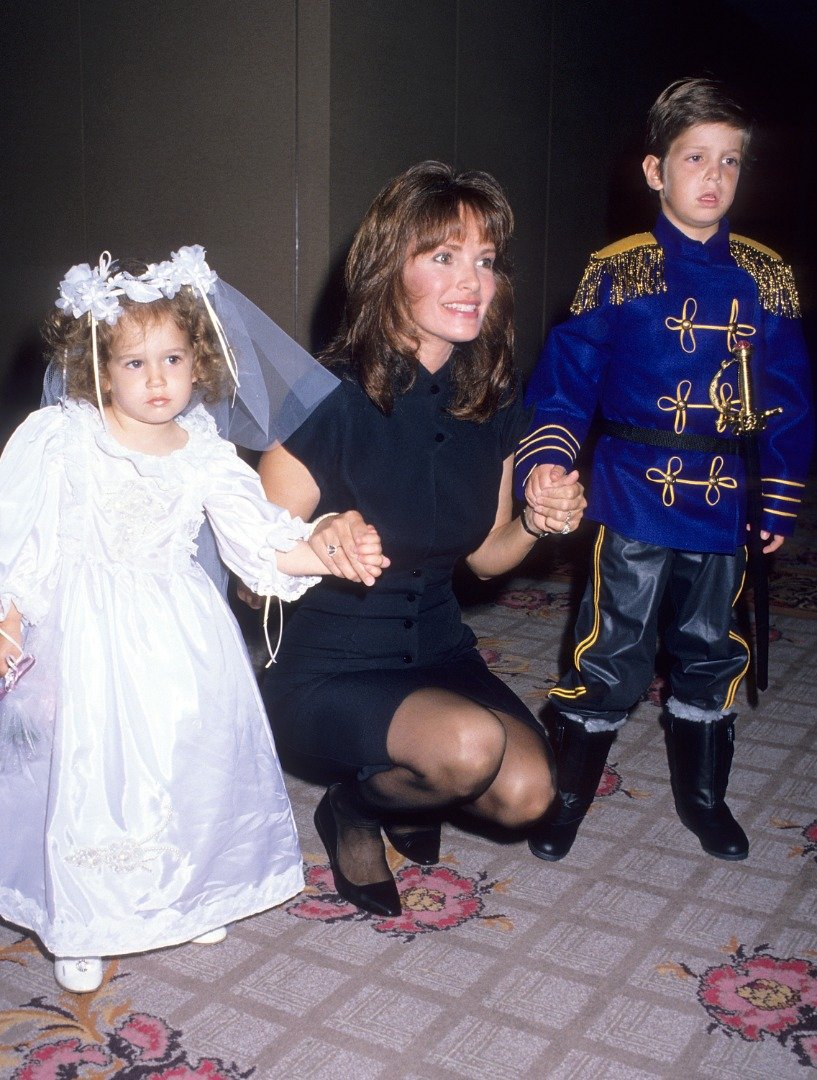 Actress Jaclyn Smith, daughter Spencer Richmond and son Gaston Richmond at the Inner Circle for Los Angeles Childrens Museum's Fifth Annual Halloween Carnival and Fashion Show on October 16, 1988 at the Century Plaza Hotel in Century City, California. | Source: Getty Images