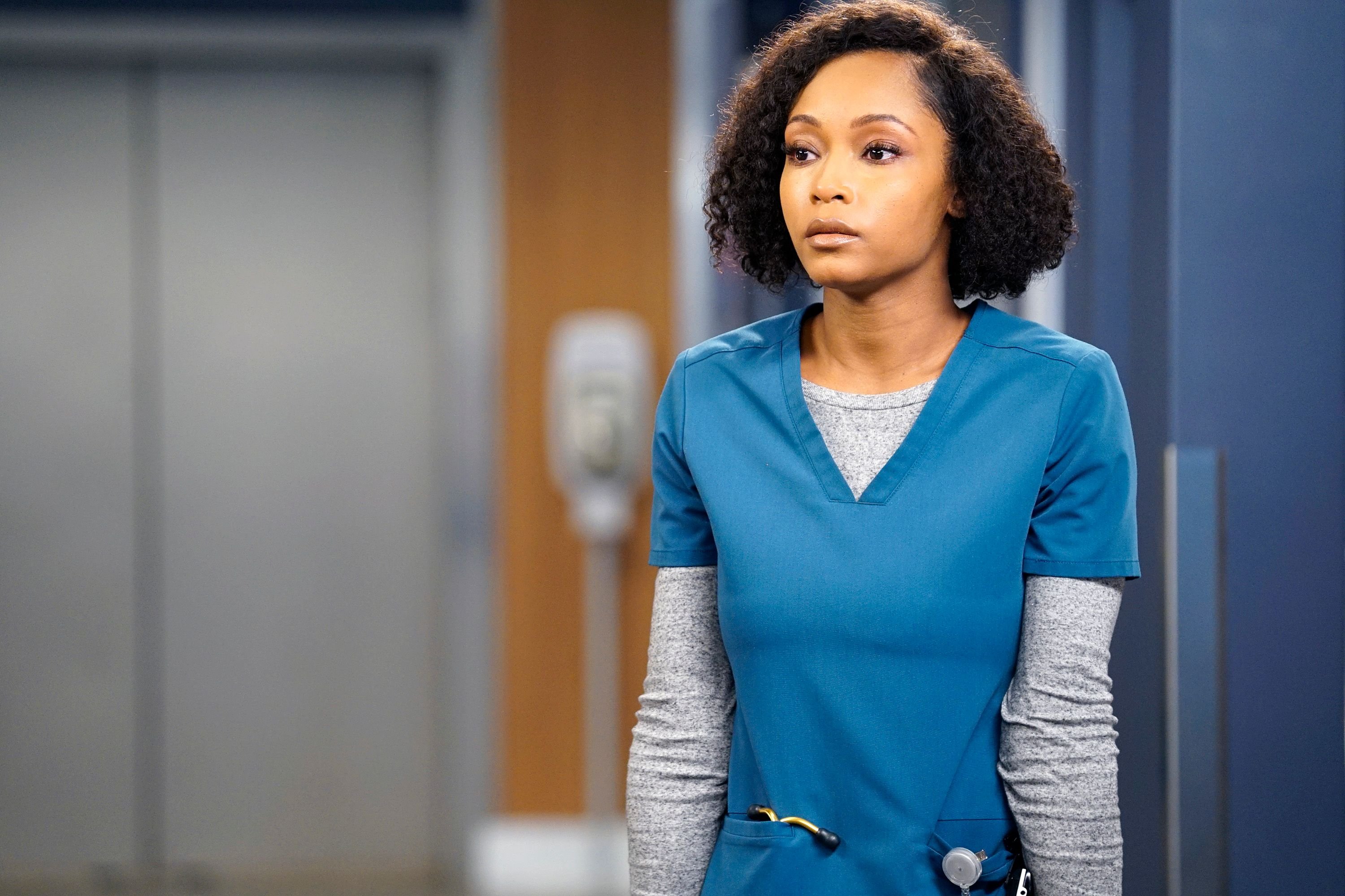 Yaya DaCosta as April Sexton on the set of "Chicago Med" | Source: Getty Images