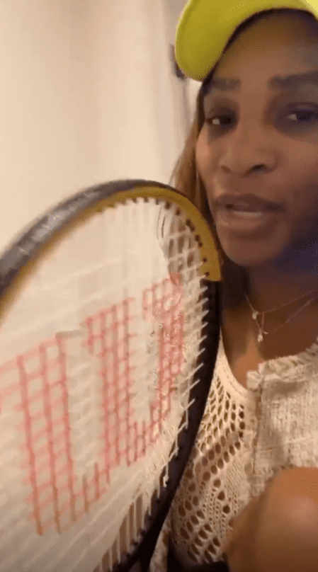 Serena Williams showing off Olympia's tennis racket in a photo.  | Photo: Instagram/Serenawilliams