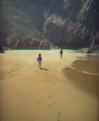 Lilibet and Archie running on the beach. | Source: Instagram/meghan