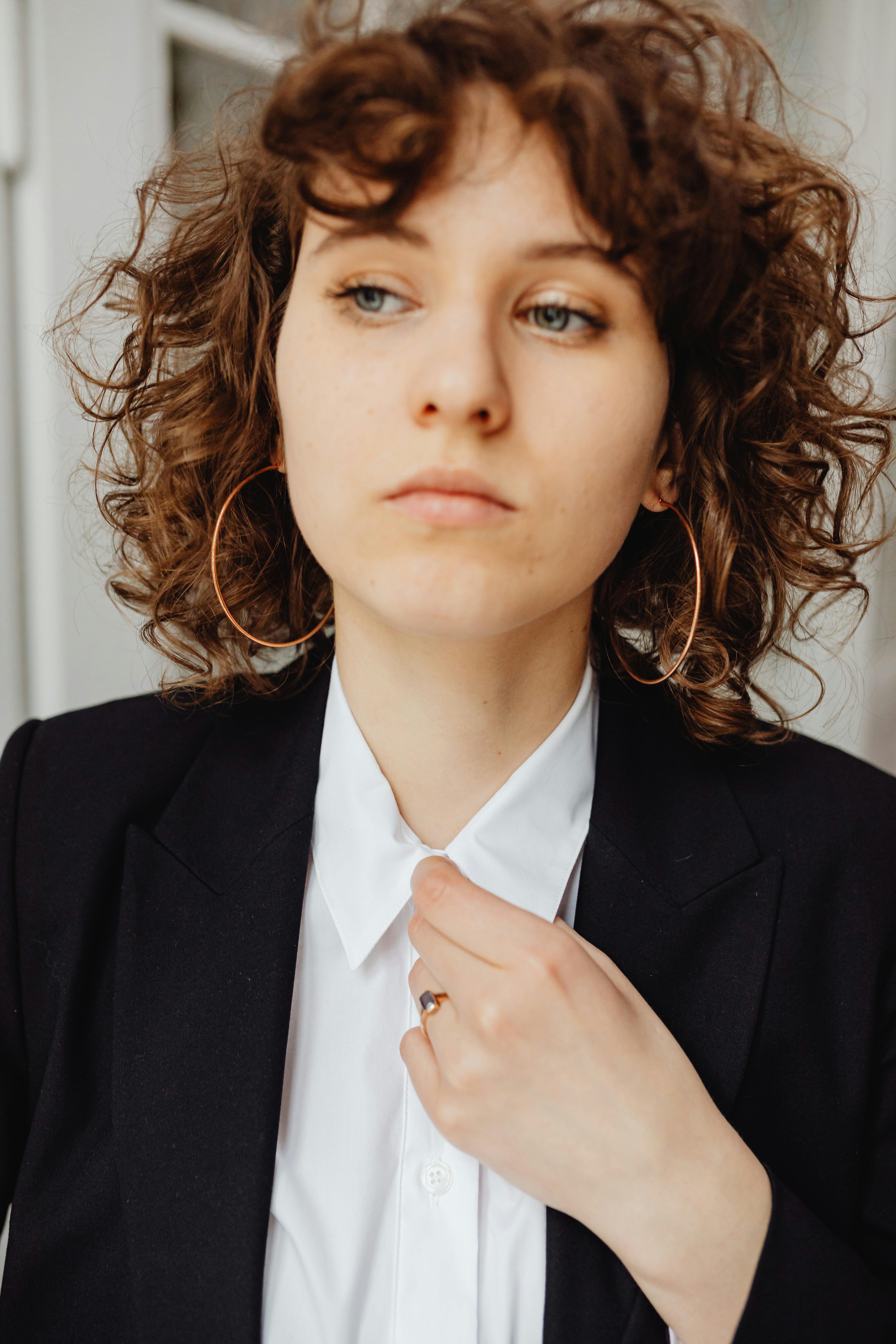 A serious and determined woman | Source: Pexels