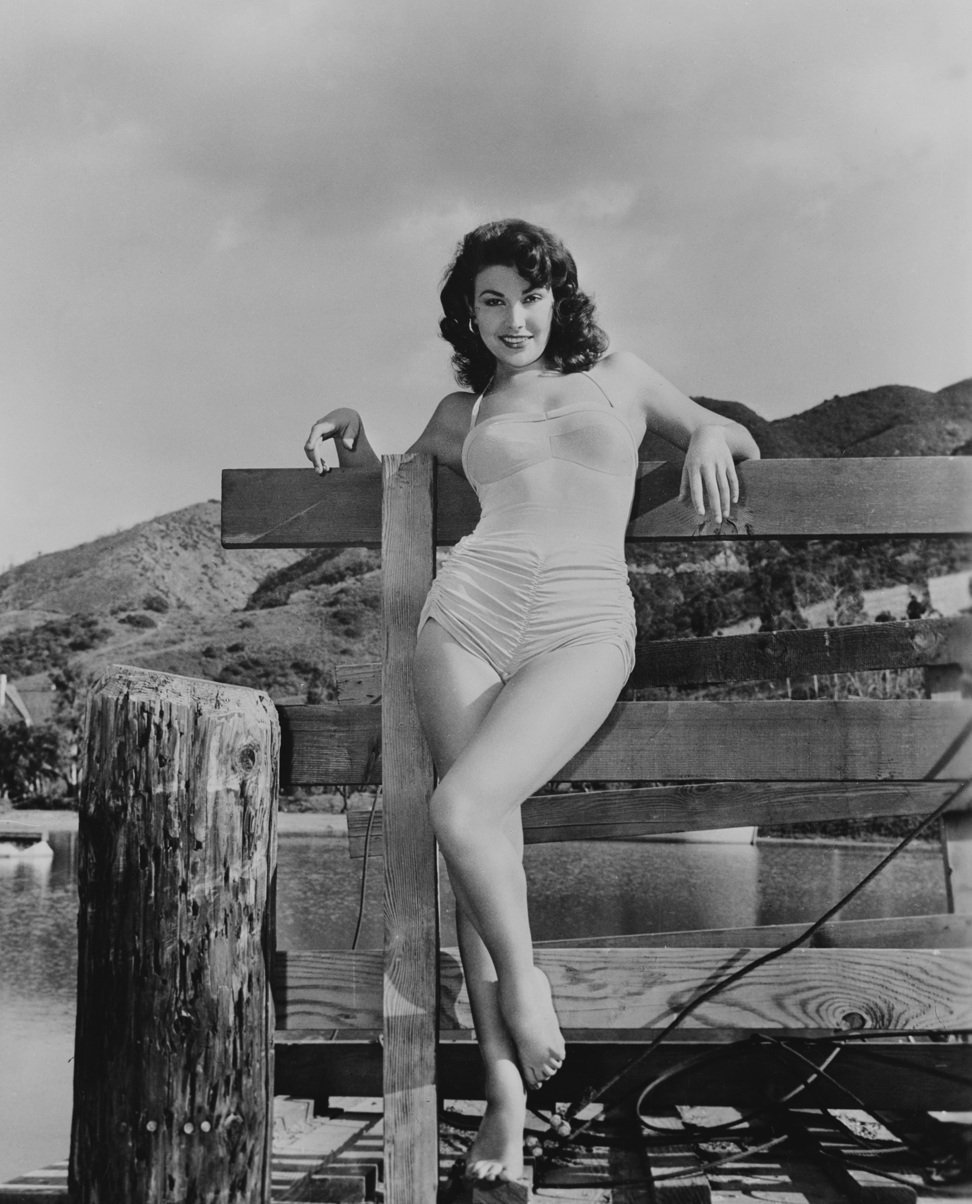 American actress and model Mara Corday, circa 1955 | Photo: Keystone/Hulton Archive/Getty Images