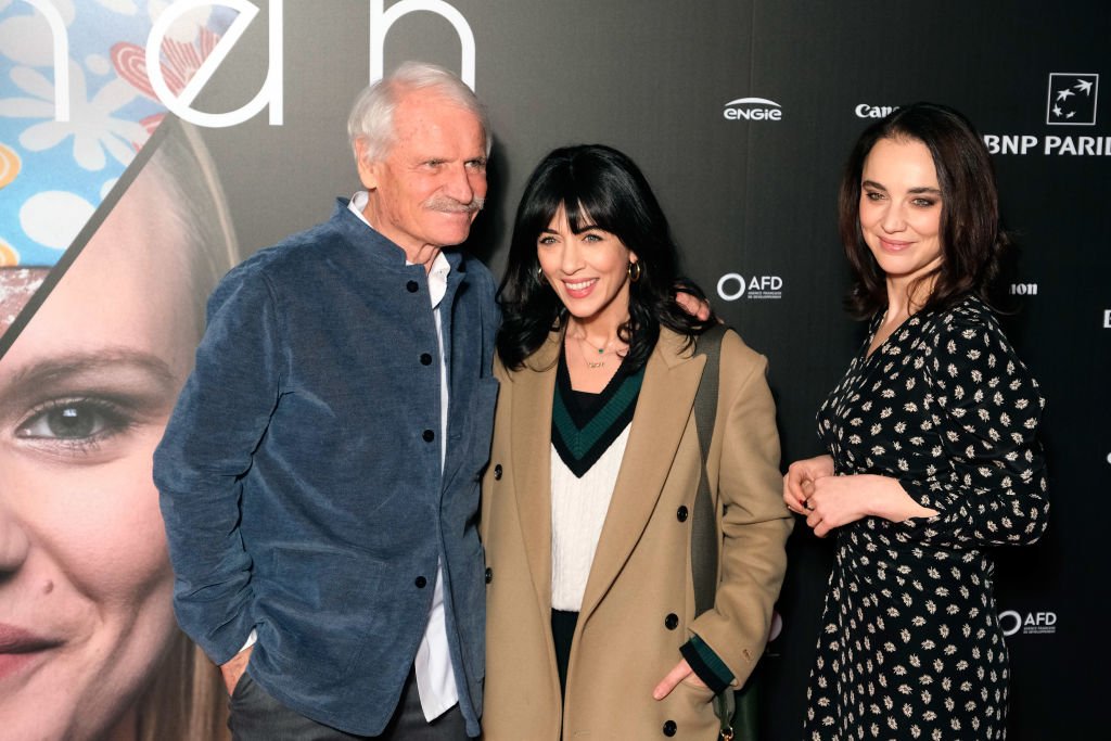 Yann Arthus-Bertrand, Nolwenn Leroy et Anastasia Mikova assistent à la première "Woman" à l'UGC Normandie le 03 mars 2020 à Paris, France. | Photo : Getty Images